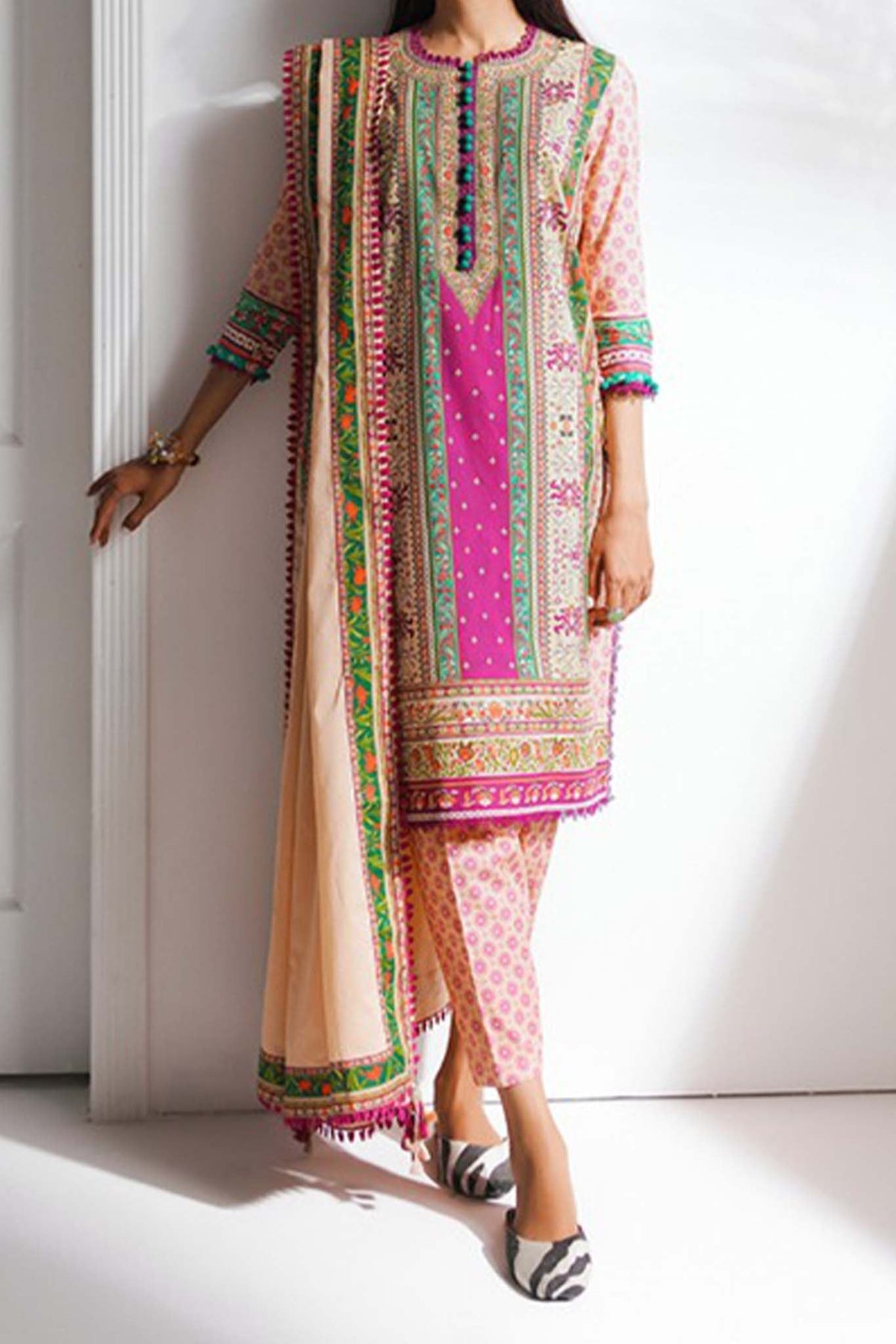 Mahay by Sana Safinaz Unstitched 3 Piece Summer Lawn Collection'2023-SSM-18-B