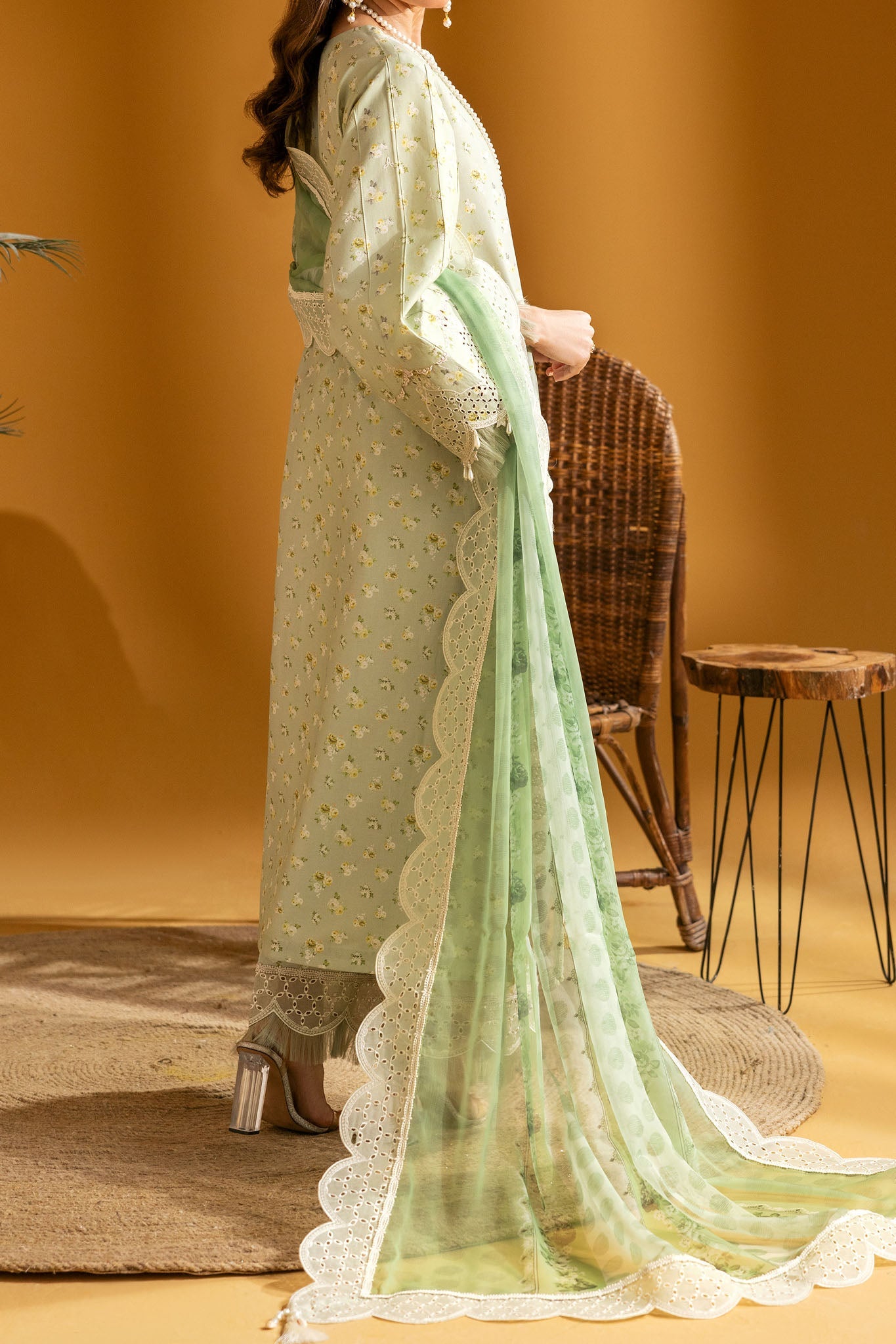 Maahi By Alizeh Unstitched 3 Piece Printed Lawn Collection'2024-04-Ziva