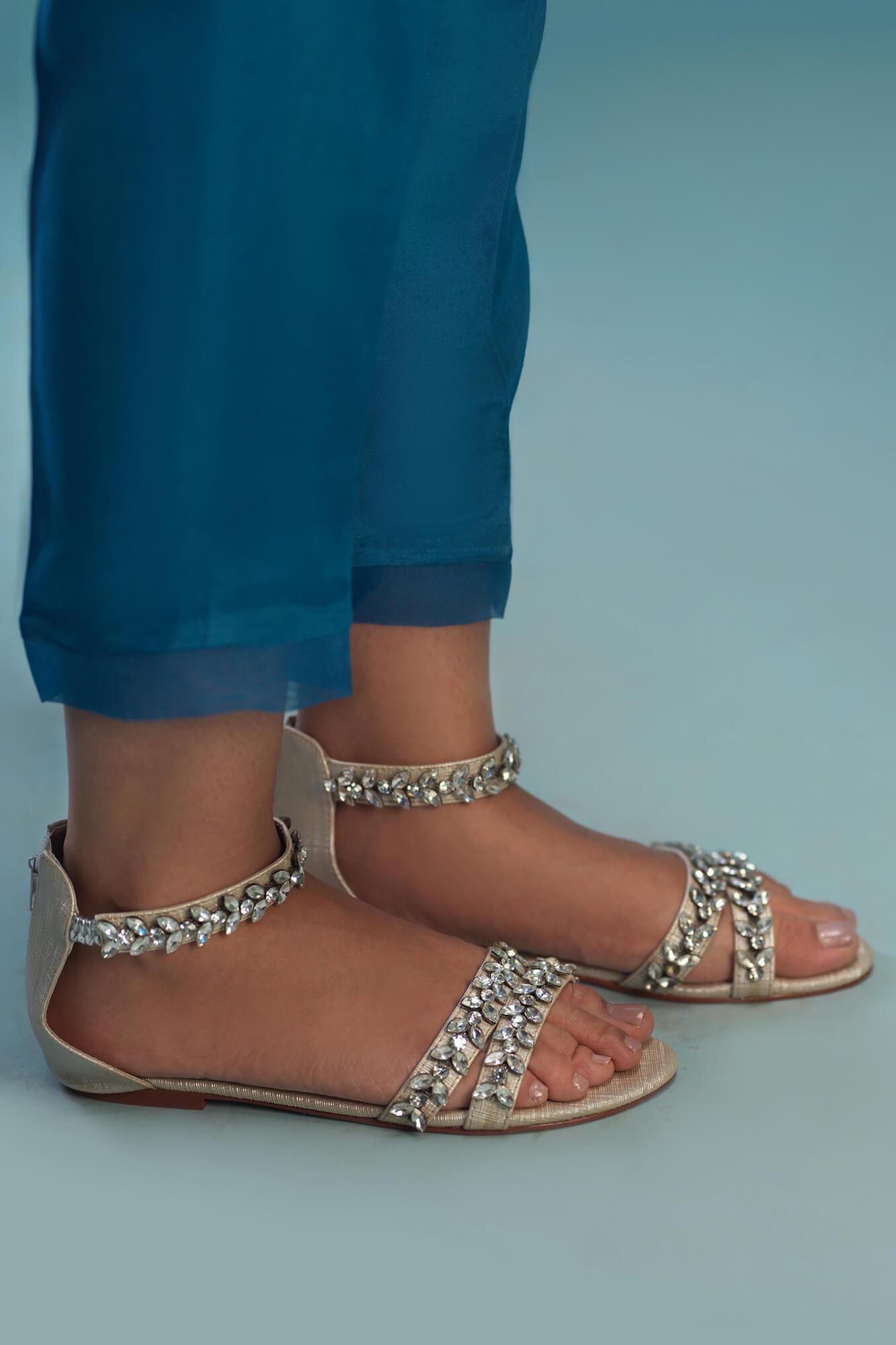 Aaina By Zaaviay Stitched Minza (Three Piece)