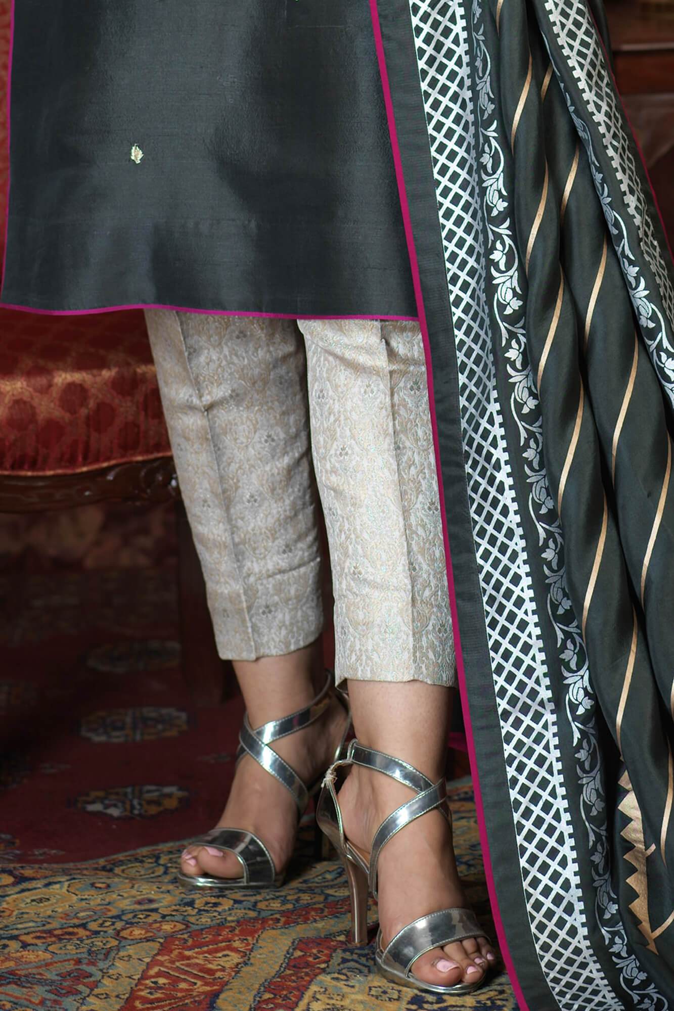 Arzish By Zaaviay Stitched Zeb (Three Piece)