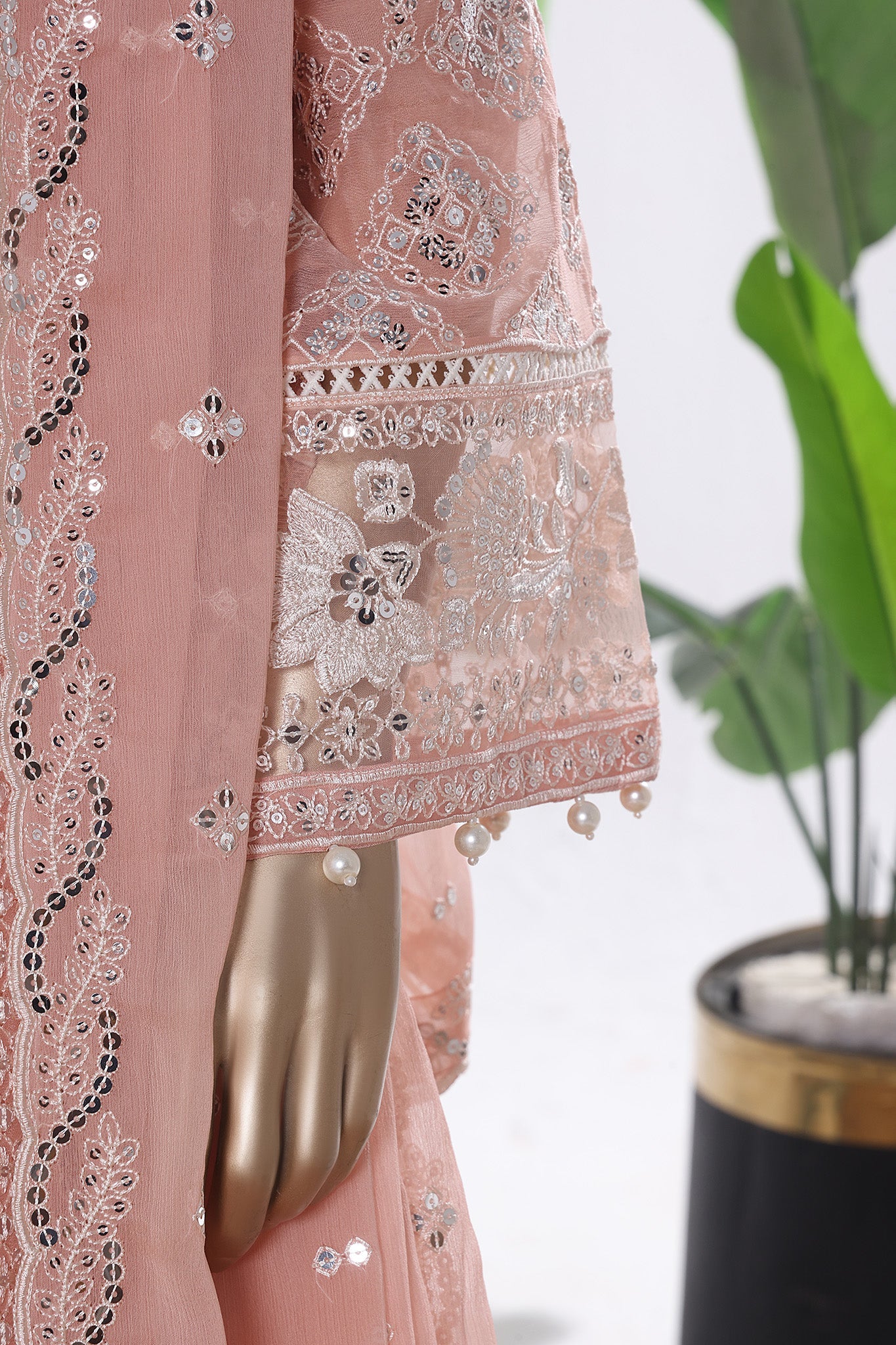 Khombi Stitched 3 Piece Luxury Formals Collection'2025-05-Sheesha-A