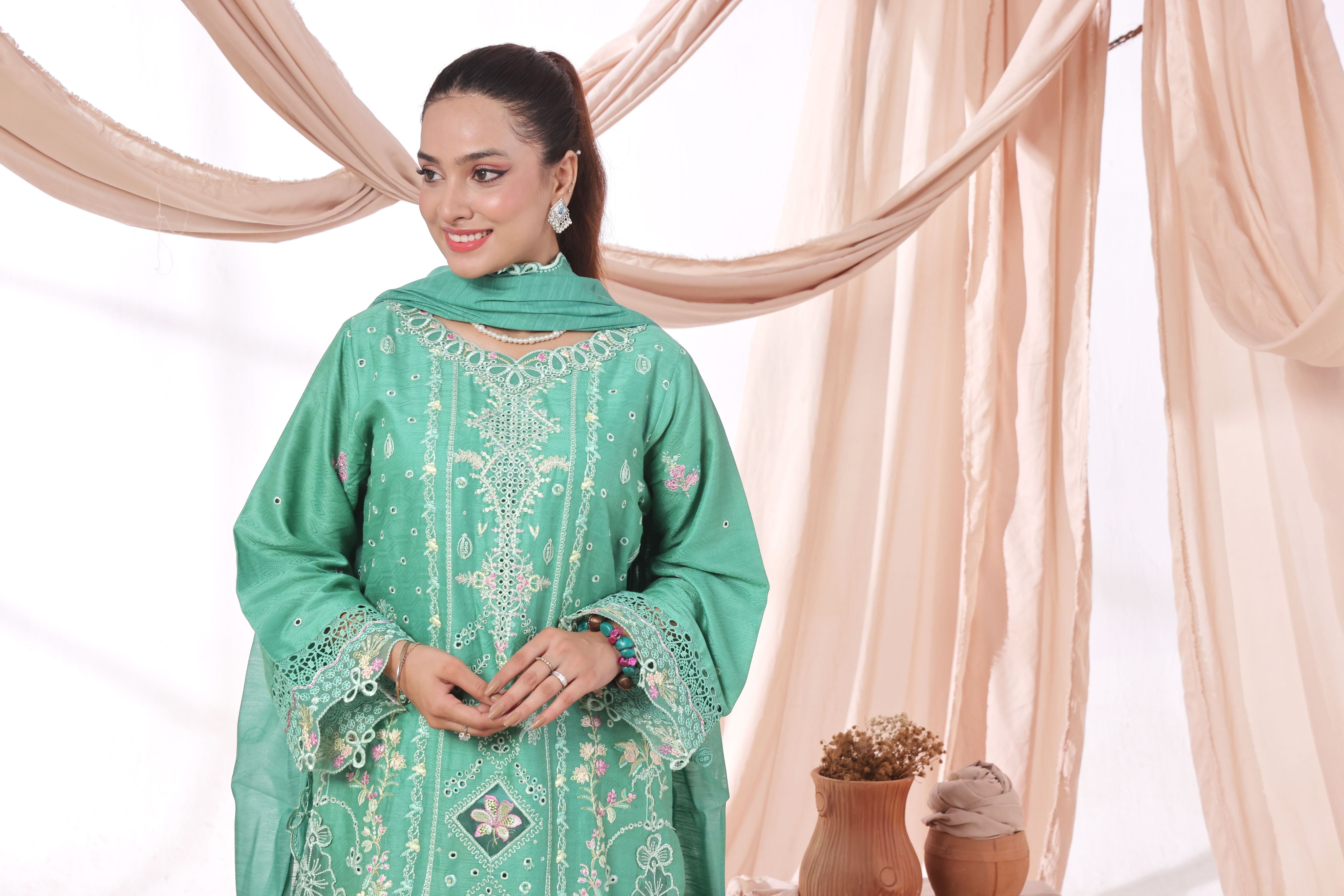 Dressline Parizai Stitched Jacquard Lawn Elegance With Munnar Dupatta