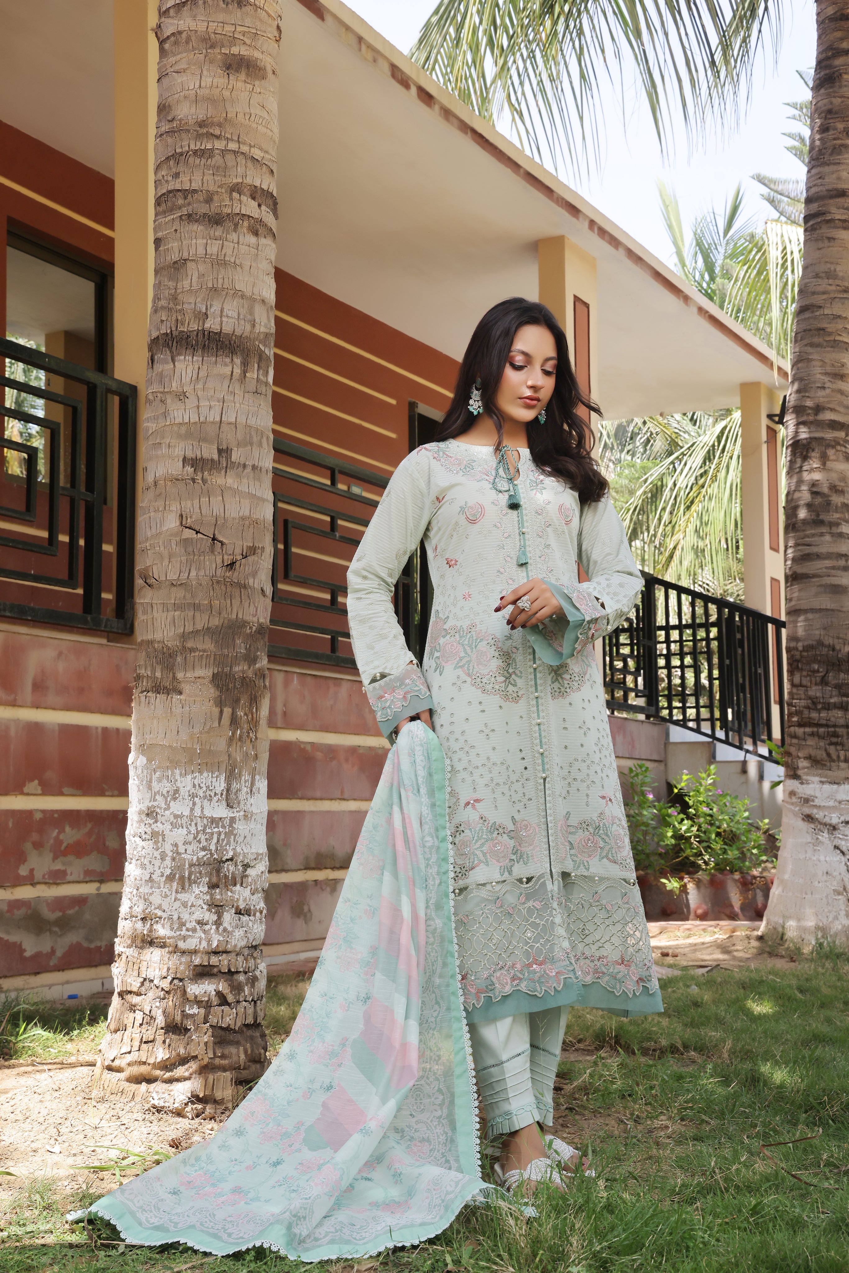 Dressline UnStitched 3 Piece Premium Heavy Emb Bana Dora Lawn Collection