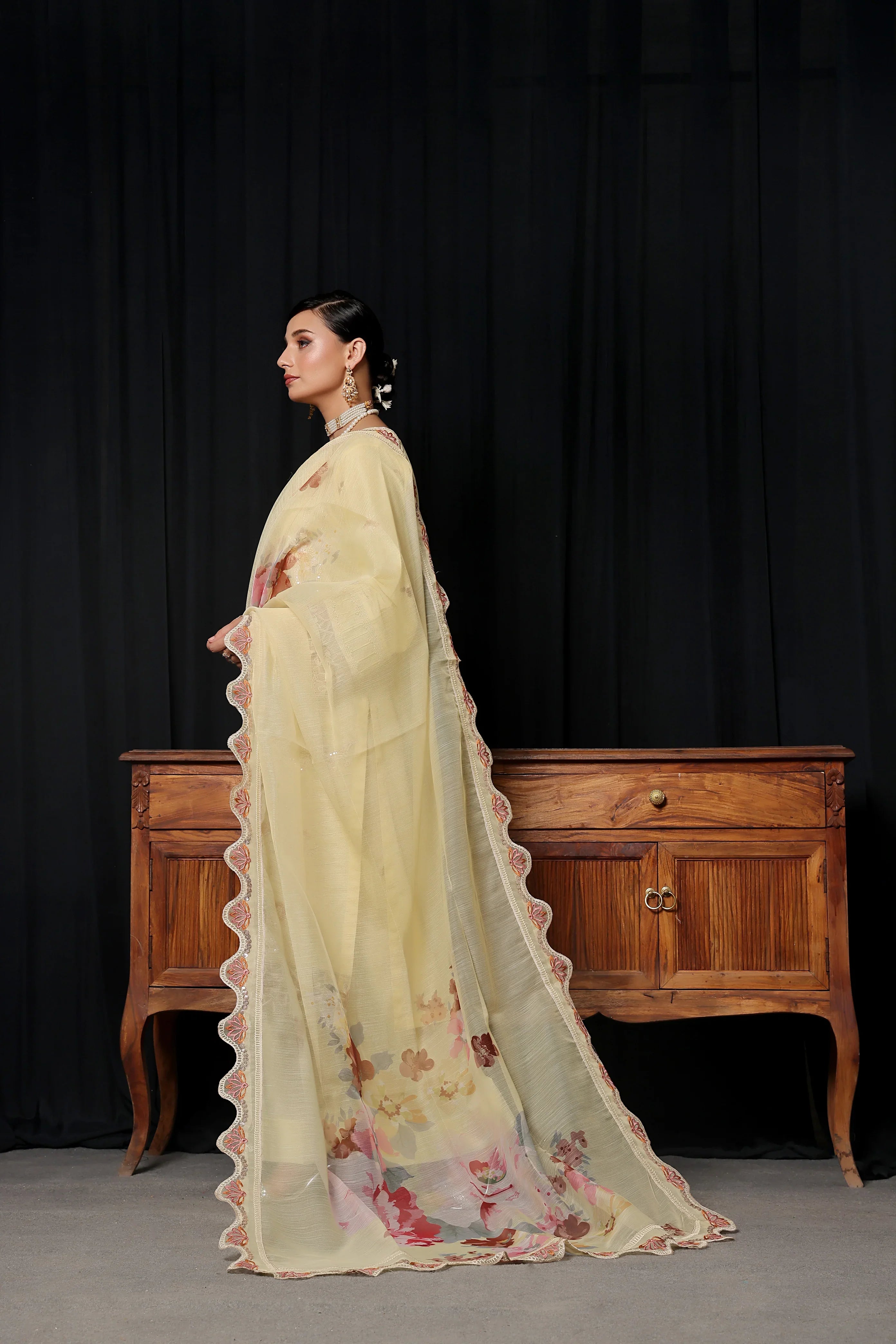Dressline 3 Piece Emb Chikankari Lawn Suit 536