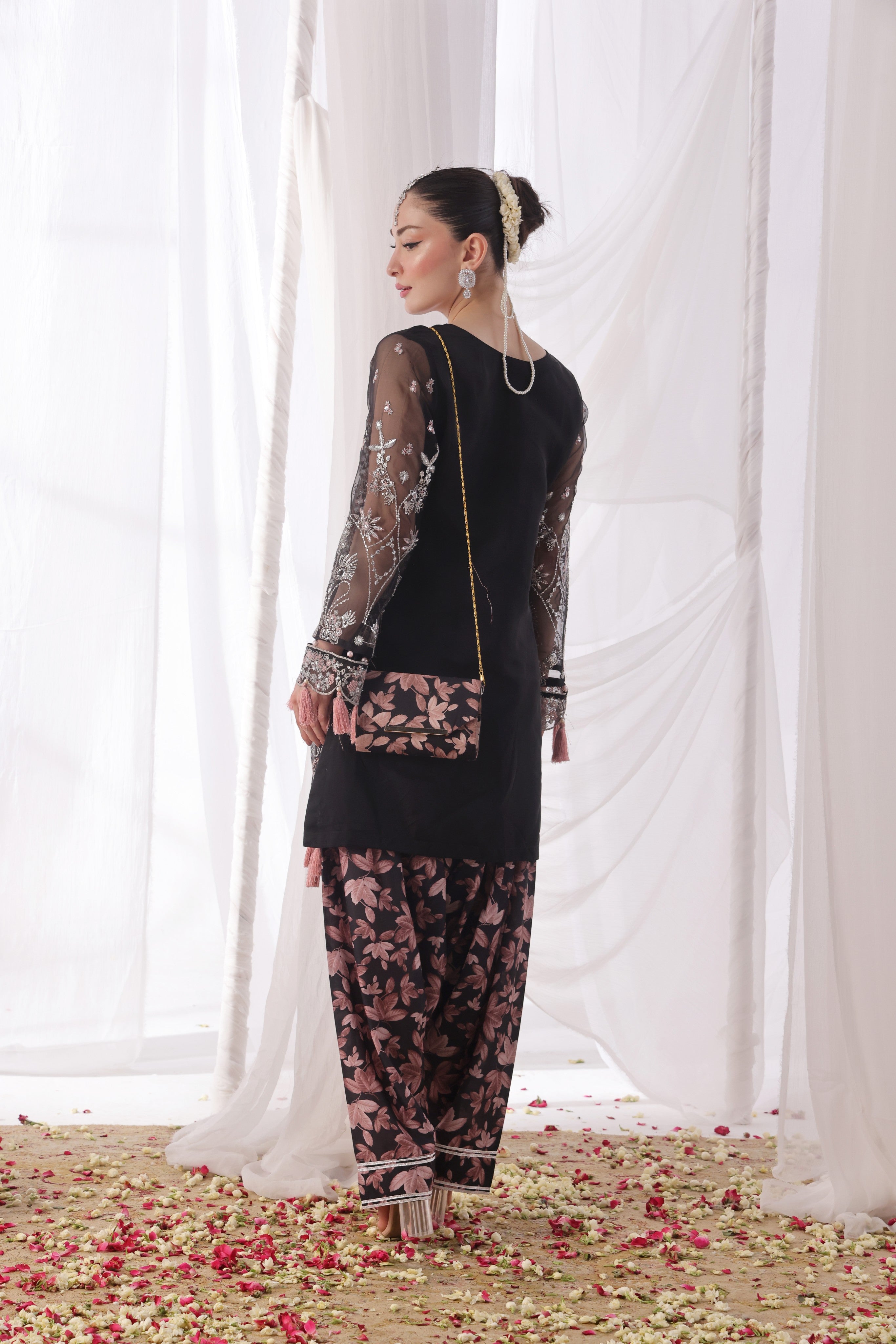 Dressline Ilaan Luxury Unstitched 3 Piece Emb Organza Dress