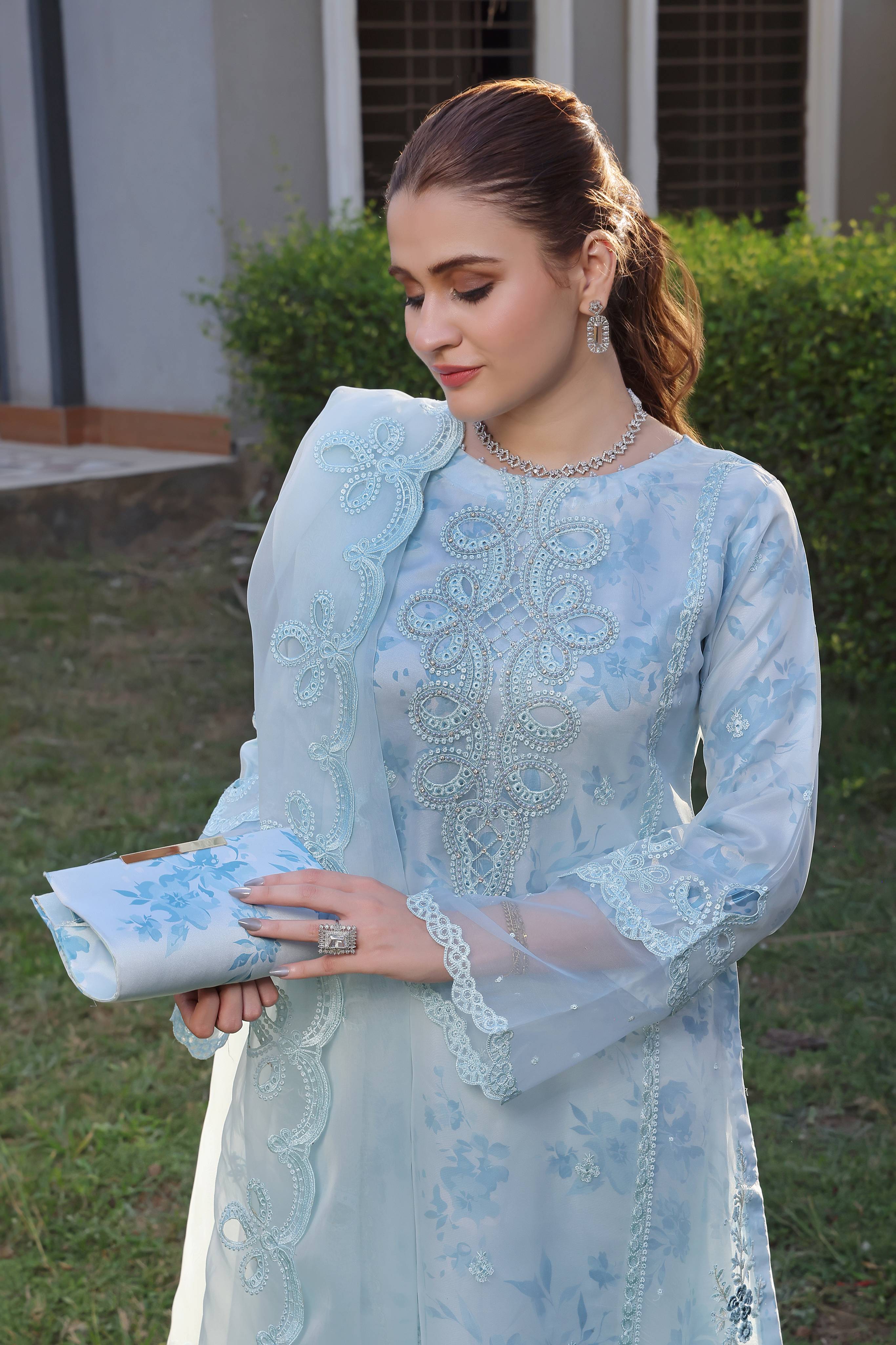 Dressline Semi Stitched 3 Piece Luxury Emb Organza Collection With Designer Clutch