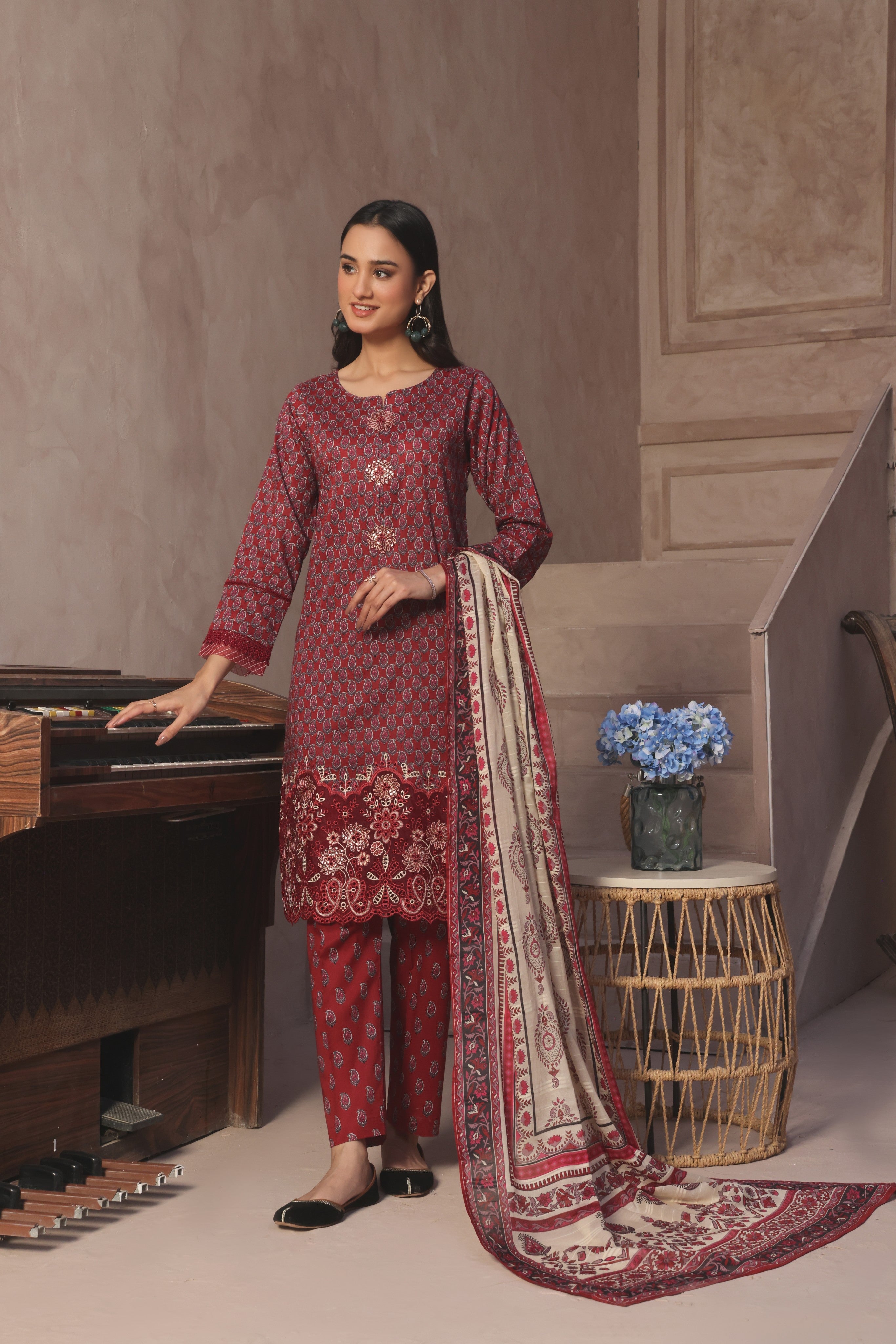 Dressline Zobia Unstitched 3 Piece Chikankari & Cutwork Emb Lawn Collection