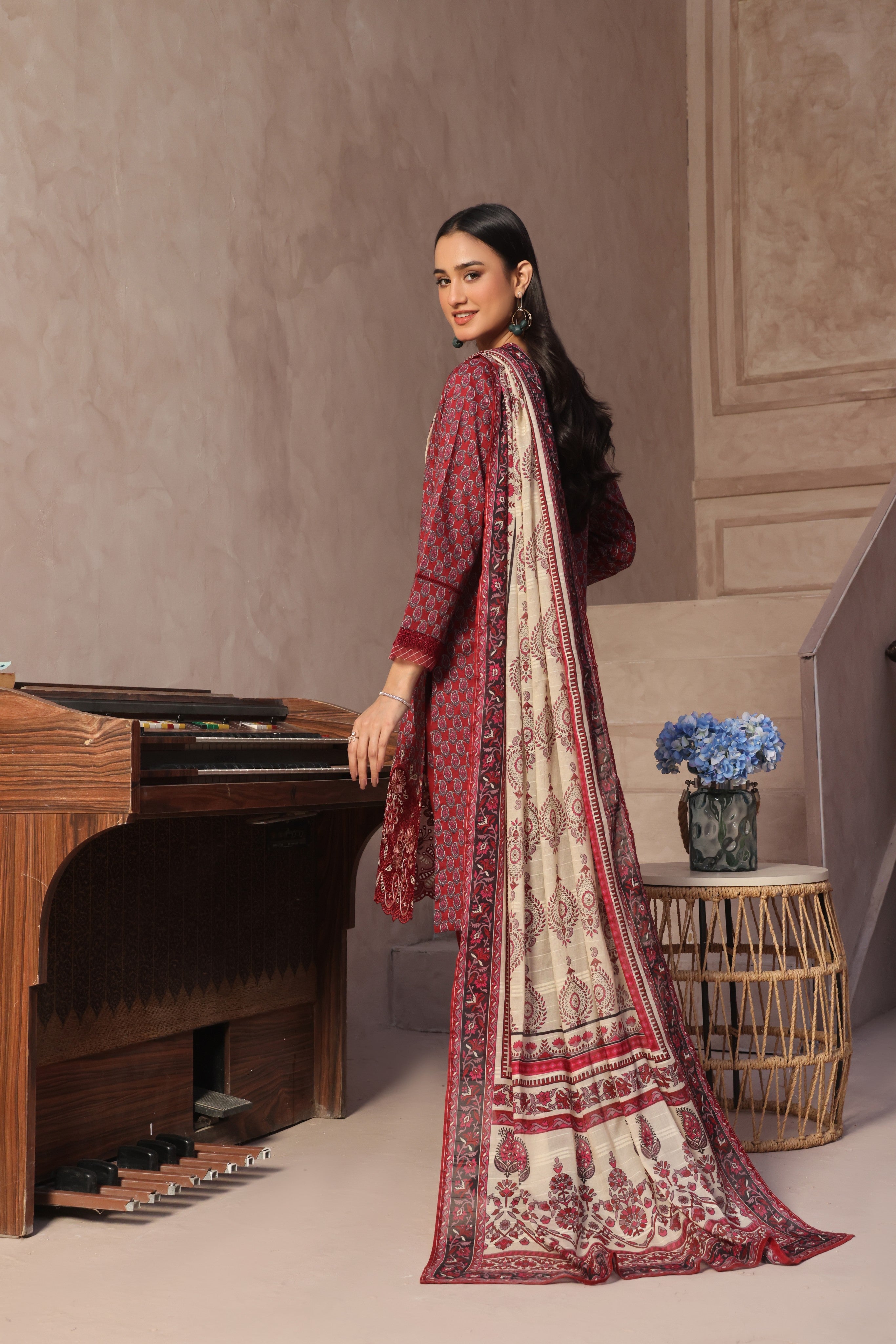 Dressline Zobia Unstitched 3 Piece Chikankari & Cutwork Emb Lawn Collection