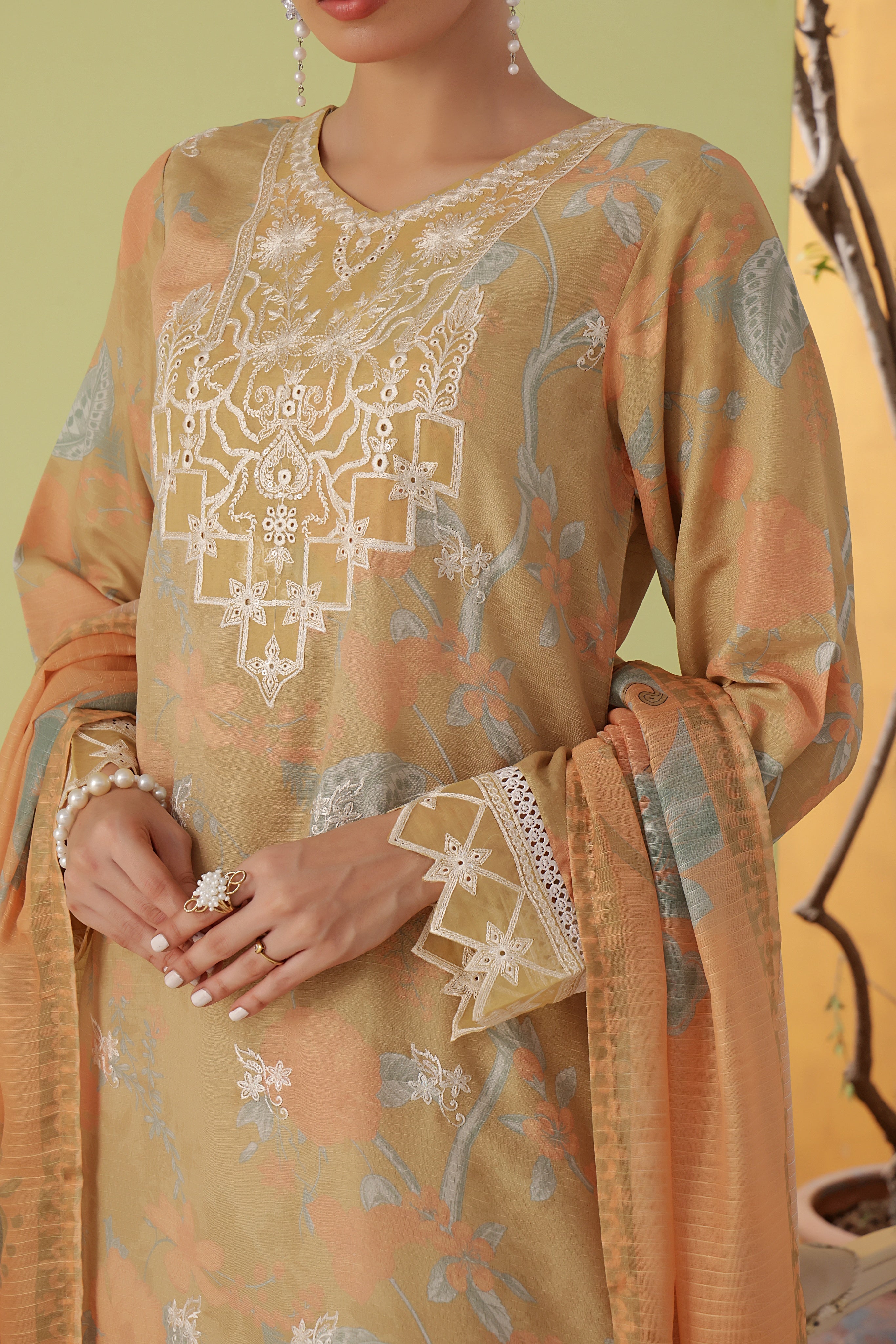 Dressline Noray Stitched 3 Piece Luxury Emb Pp Staple Collection