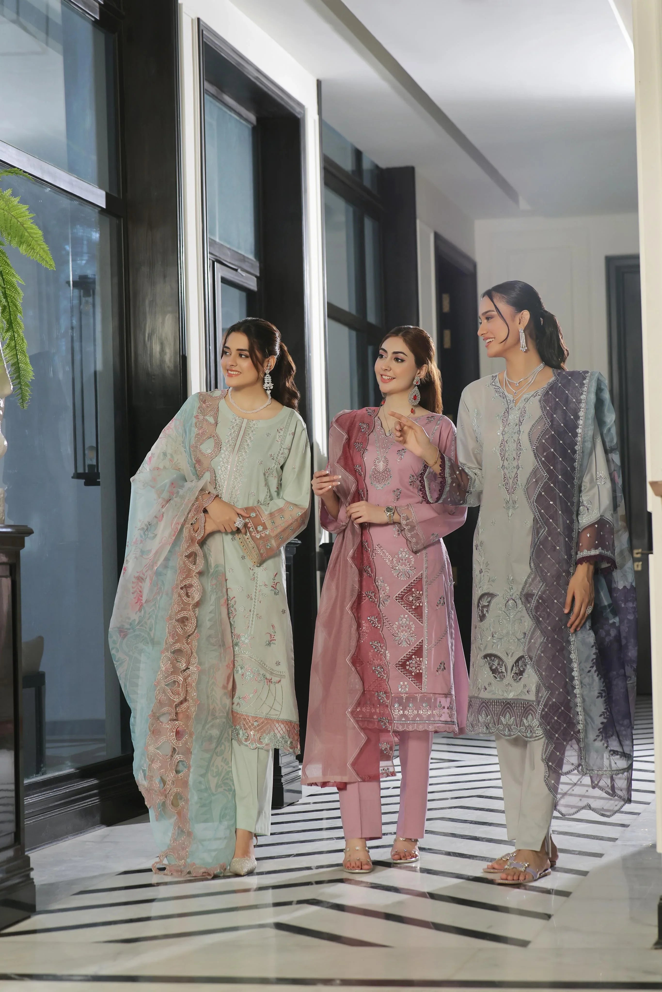 Dressline New Semi Stitched 3 Pcs Premium Boring Lawn Fancy Chikankari & Laserkari Emb Collection