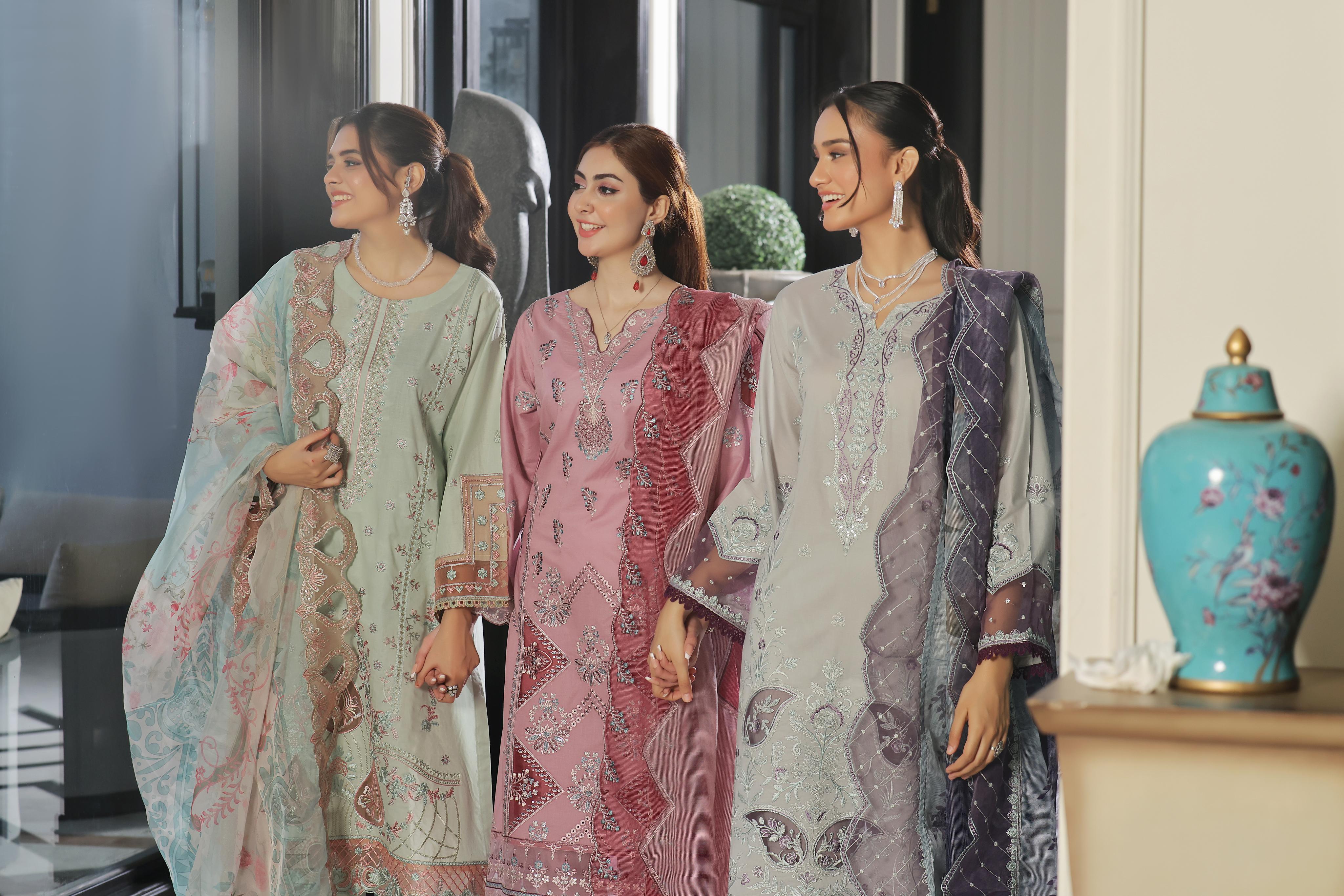 Dressline New Semi Stitched 3 Pcs Premium Boring Lawn Fancy Chikankari & Laserkari Emb Collection