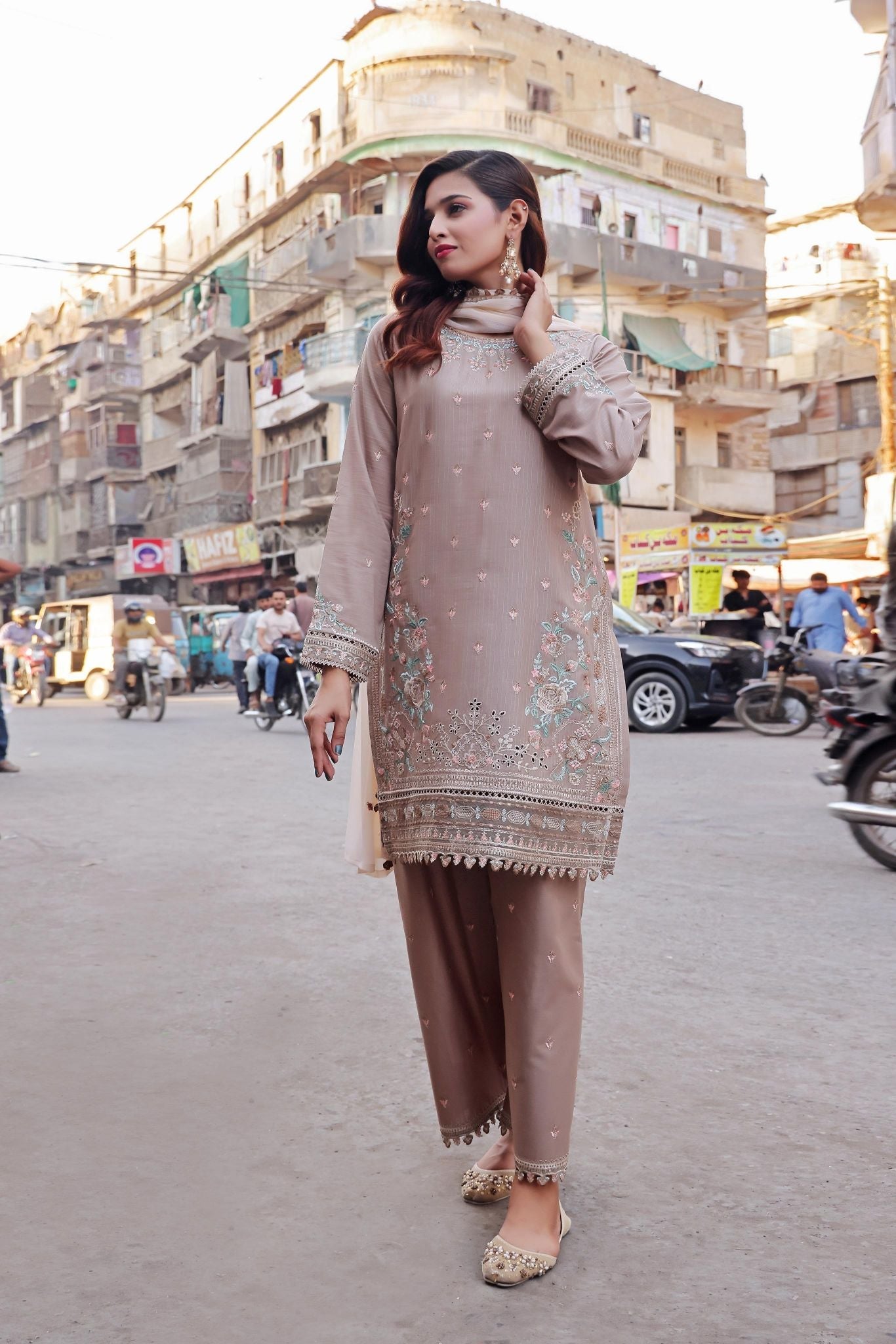 Dressline Basant Stitched Luxury Emb Banadora Lawn Collection With Chiffon Dupatta & Emb Cotton Trousers