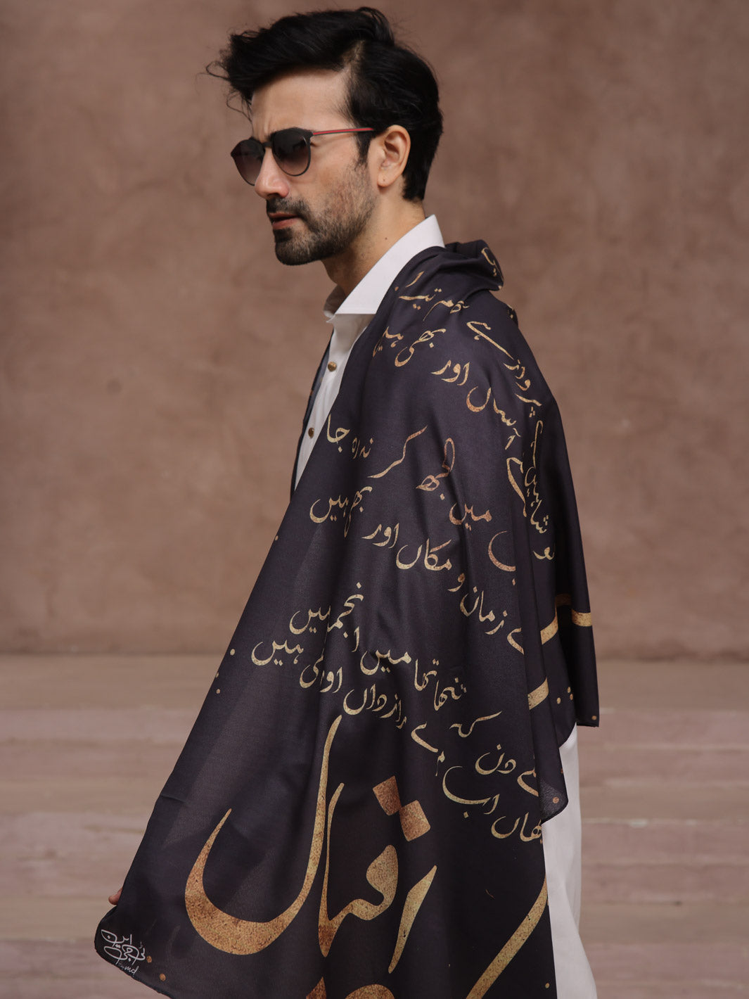 Tng By Md Men Stole Collection-Iqbal Ka Chand Stole (Black-Men)