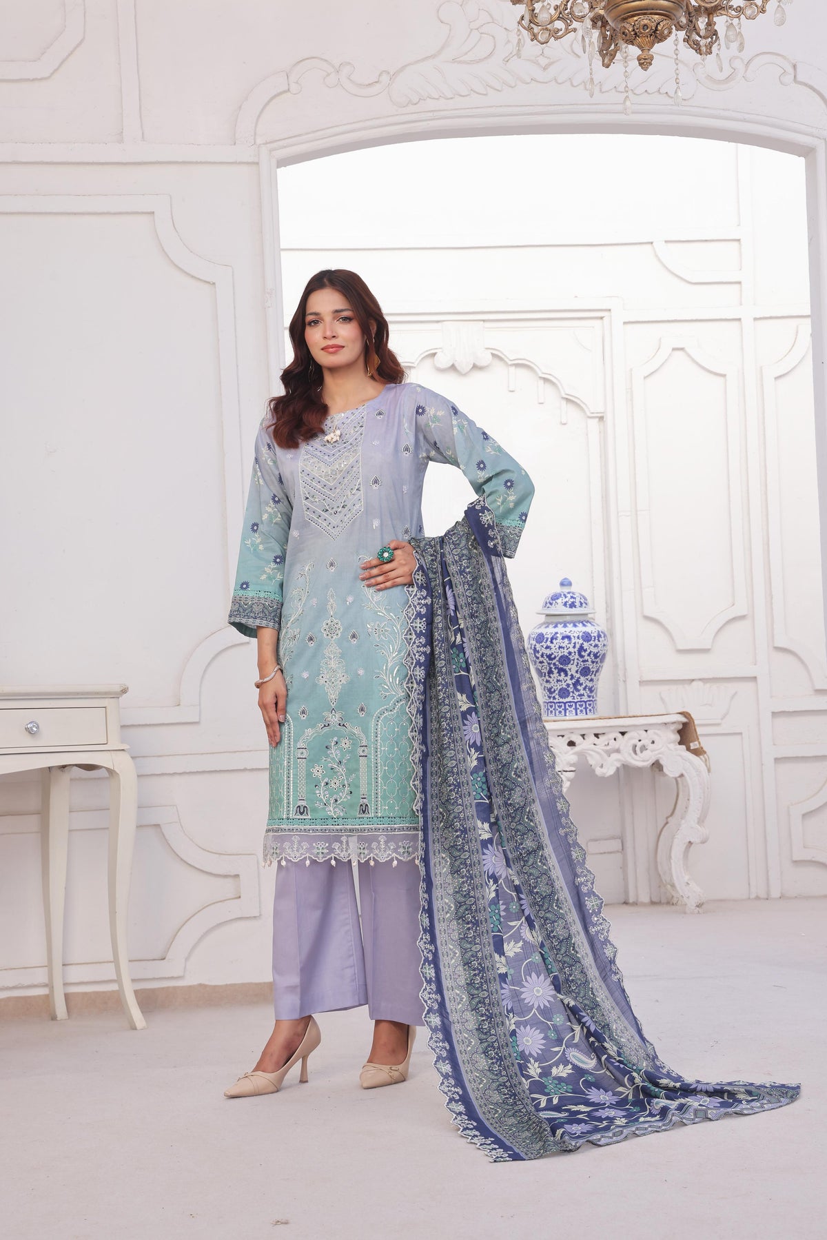 Dressline Launching New Unstitched  3 Pcs Premium Chikankari & Cutwork Emb Digital Printed Lawn Collection