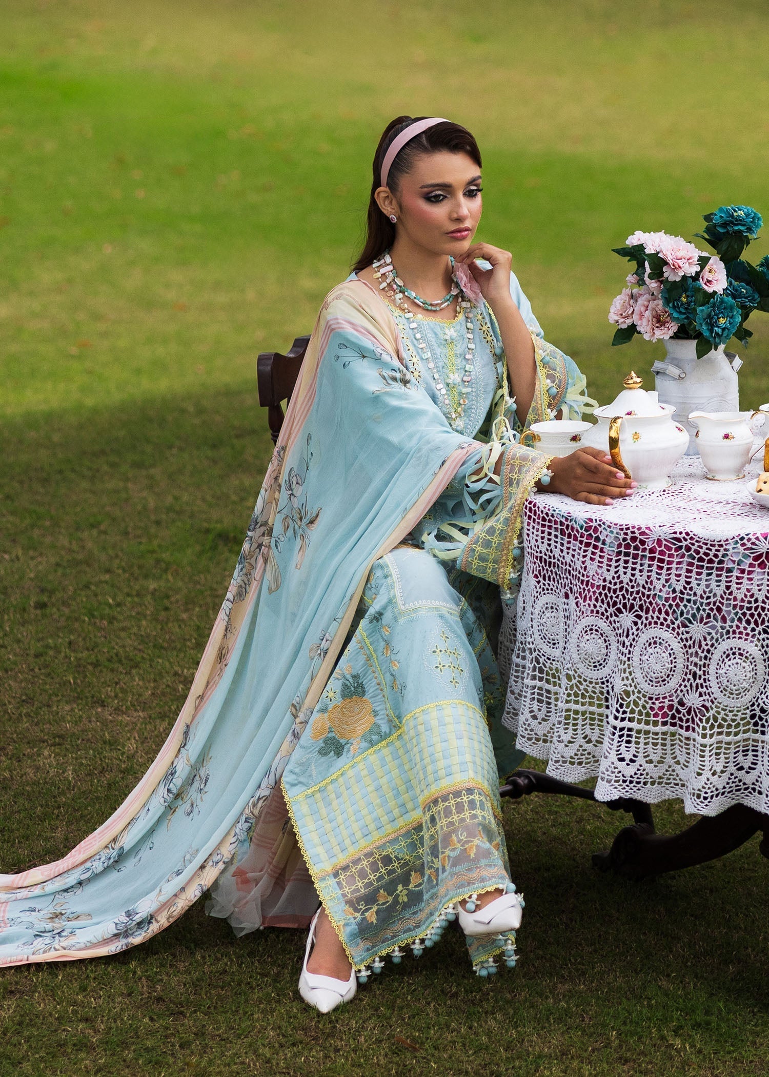 Bloom & Beyond - Paras By Pasha Unstitched 3 Piece Lawn Collection'2025-Crystal Bloom