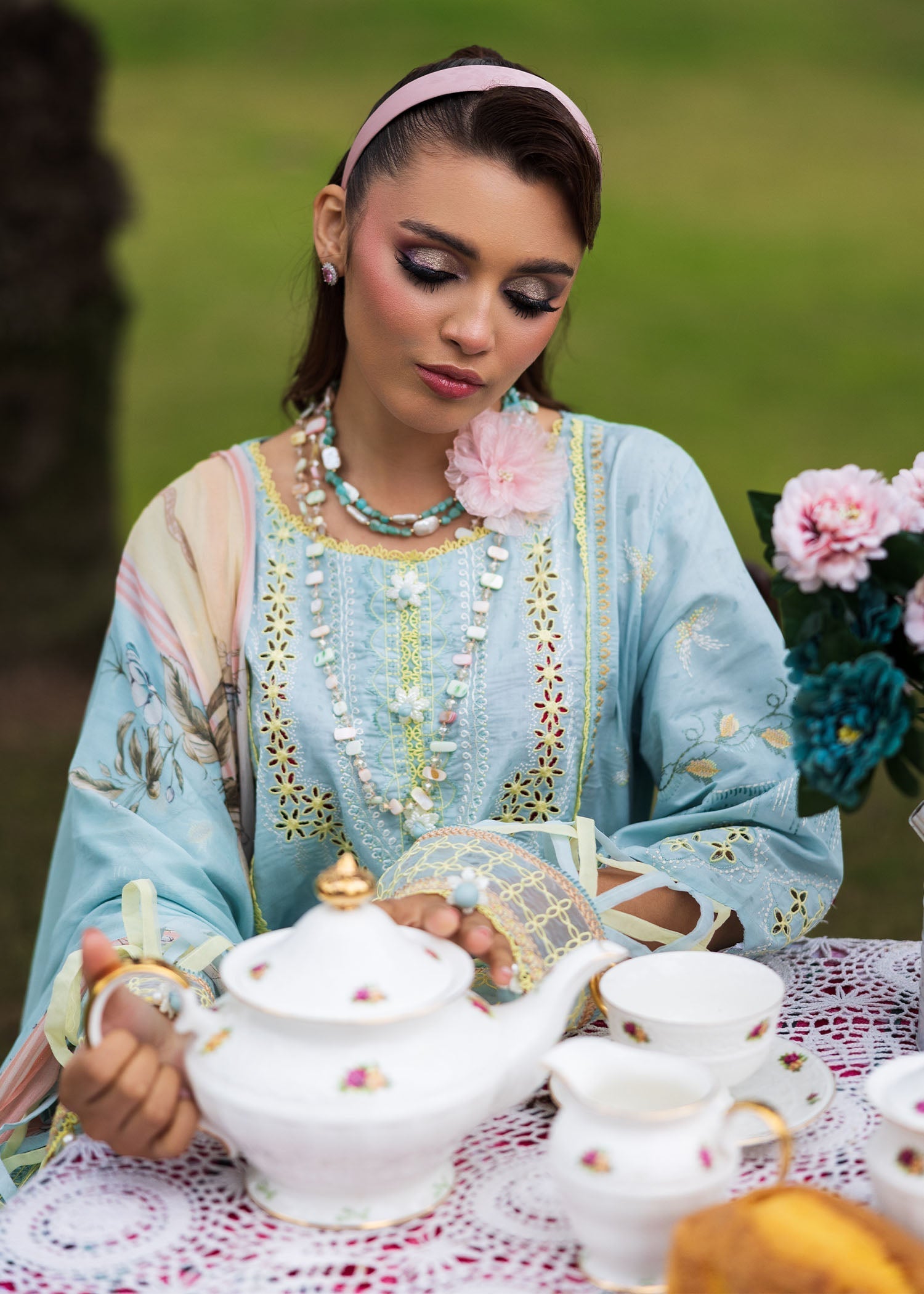 Bloom & Beyond - Paras By Pasha Unstitched 3 Piece Lawn Collection'2025-Crystal Bloom
