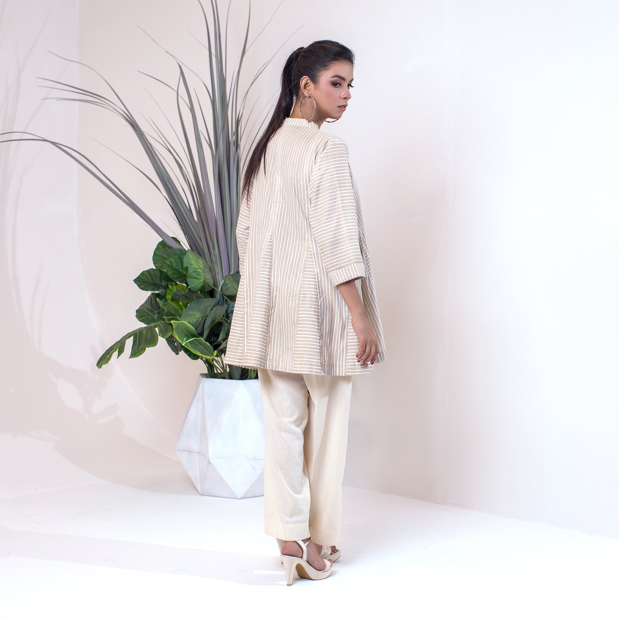 Urban Cut 1 Piece Shirt