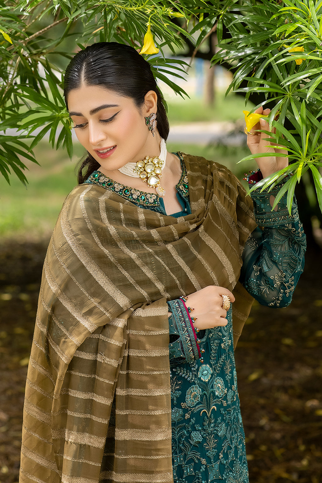 Shafaq By Flossie Unstitched 3 Piece Formals Vol-07 Collection'2025-FLEUR (A)