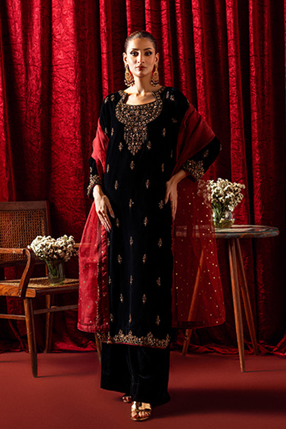 Bagh-E-Makhmal Separates By Zaaviay Stitched Black Jade (Three Piece)