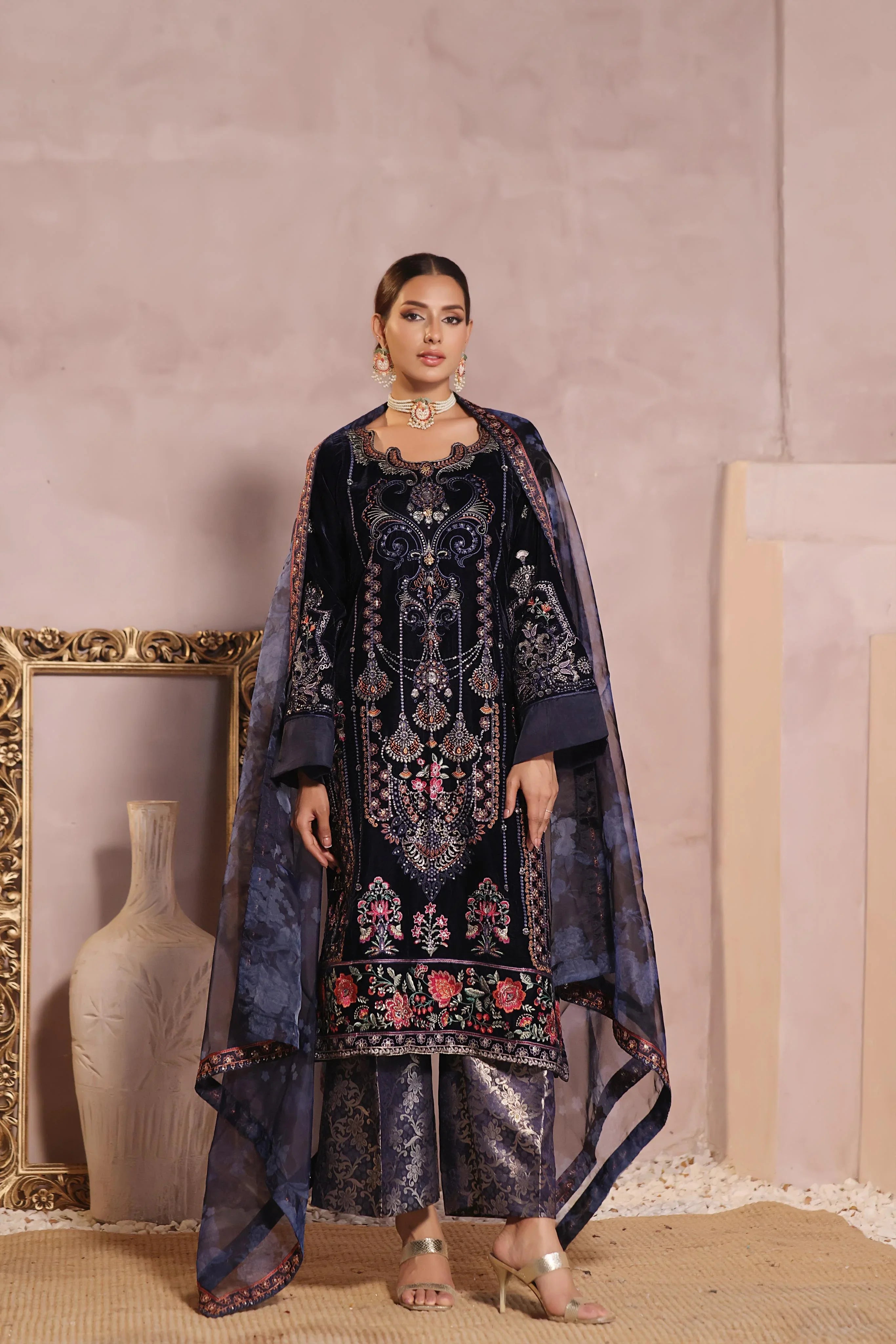 Dressline Unstitched 3 Pc Emb Luxury Velvet Collection