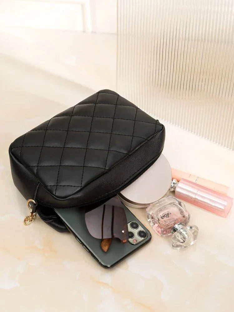 Fineur Urban Chic Crossbody Bag - Black