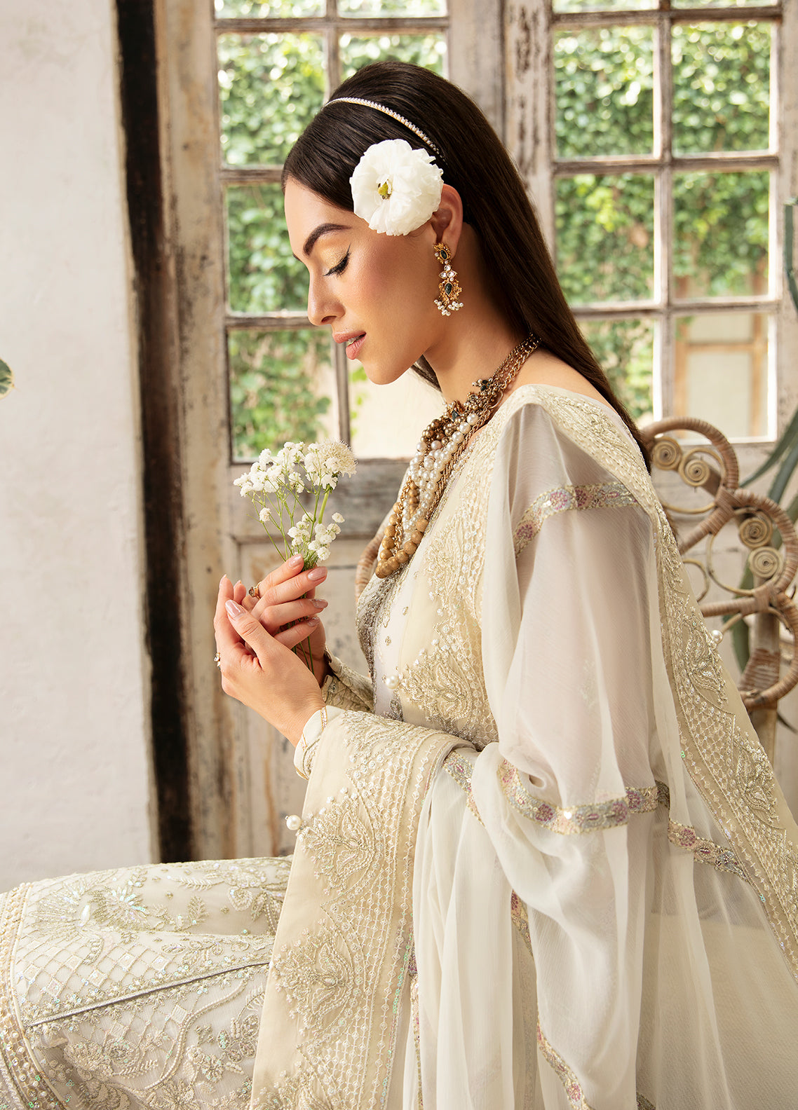 Chant de l'Amour' by Gulaal Unstitched 3 Piece Eid Formals Vol 1 Collection'2025-ASTERIA (GL-EC-24V1-04)