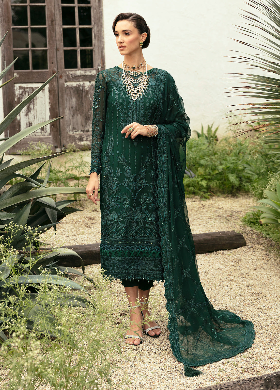Chant de l'Amour' by Gulaal Unstitched 3 Piece Eid Formals Vol 1 Collection'2025-CASSIA (GL-EC-24V1-05)
