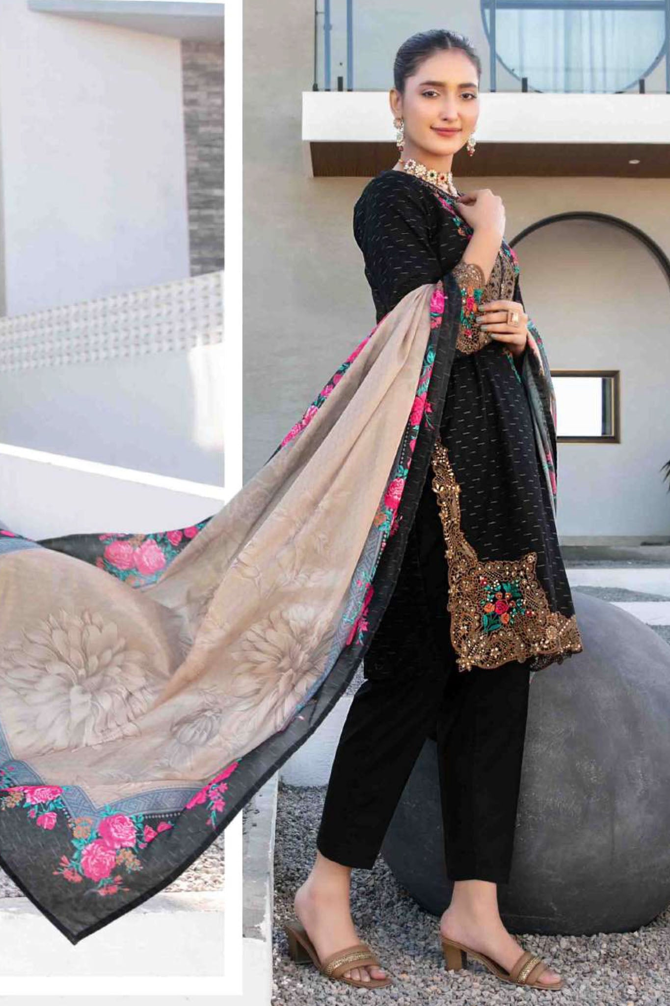 Calafia By Tawakkal Stitched 3 Piece Emb Lawn Collection-D-3149