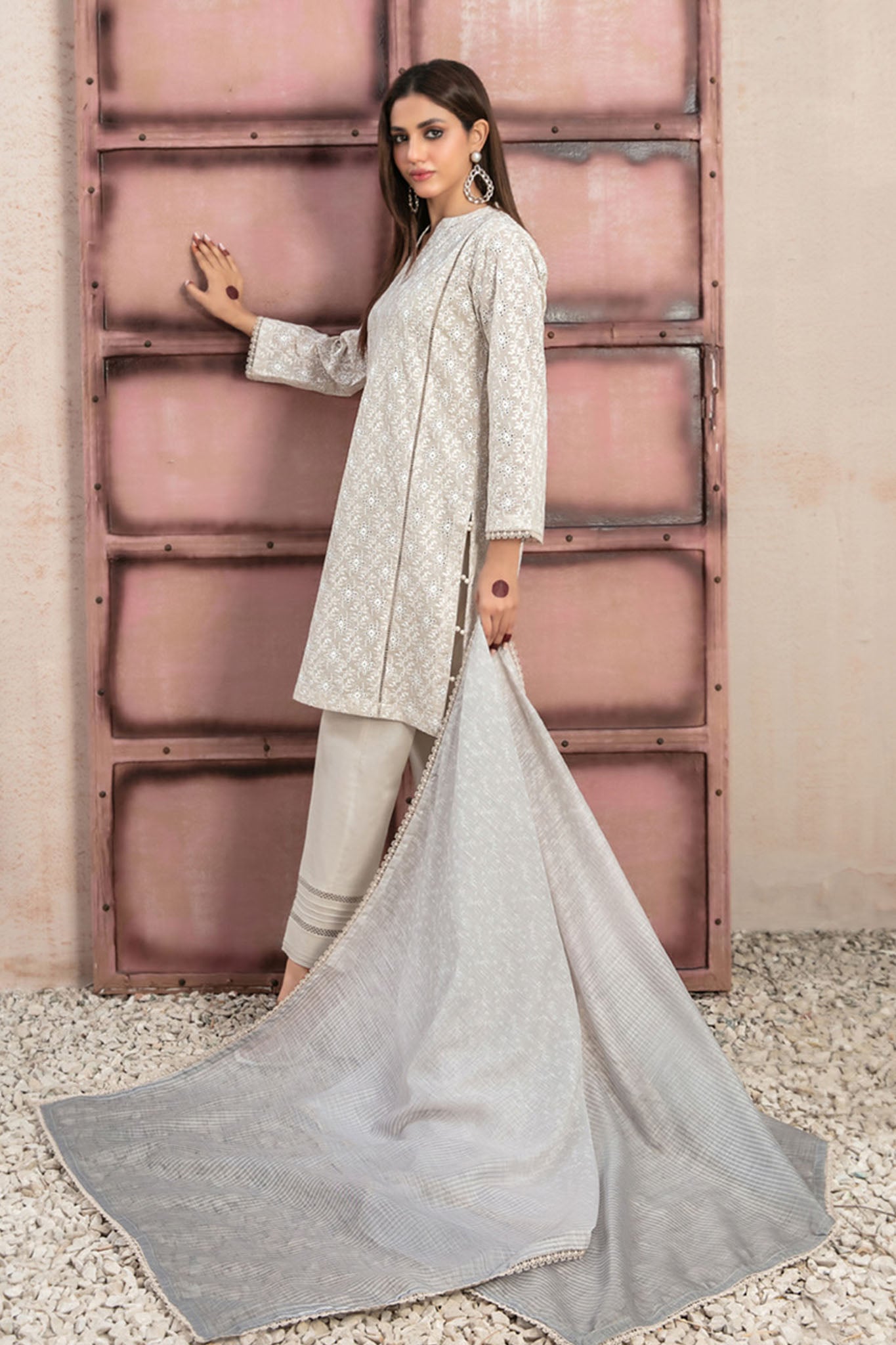 RIfna  By Tawakkal Stitched 3 Piece Emb Lawn Collection-D-2917