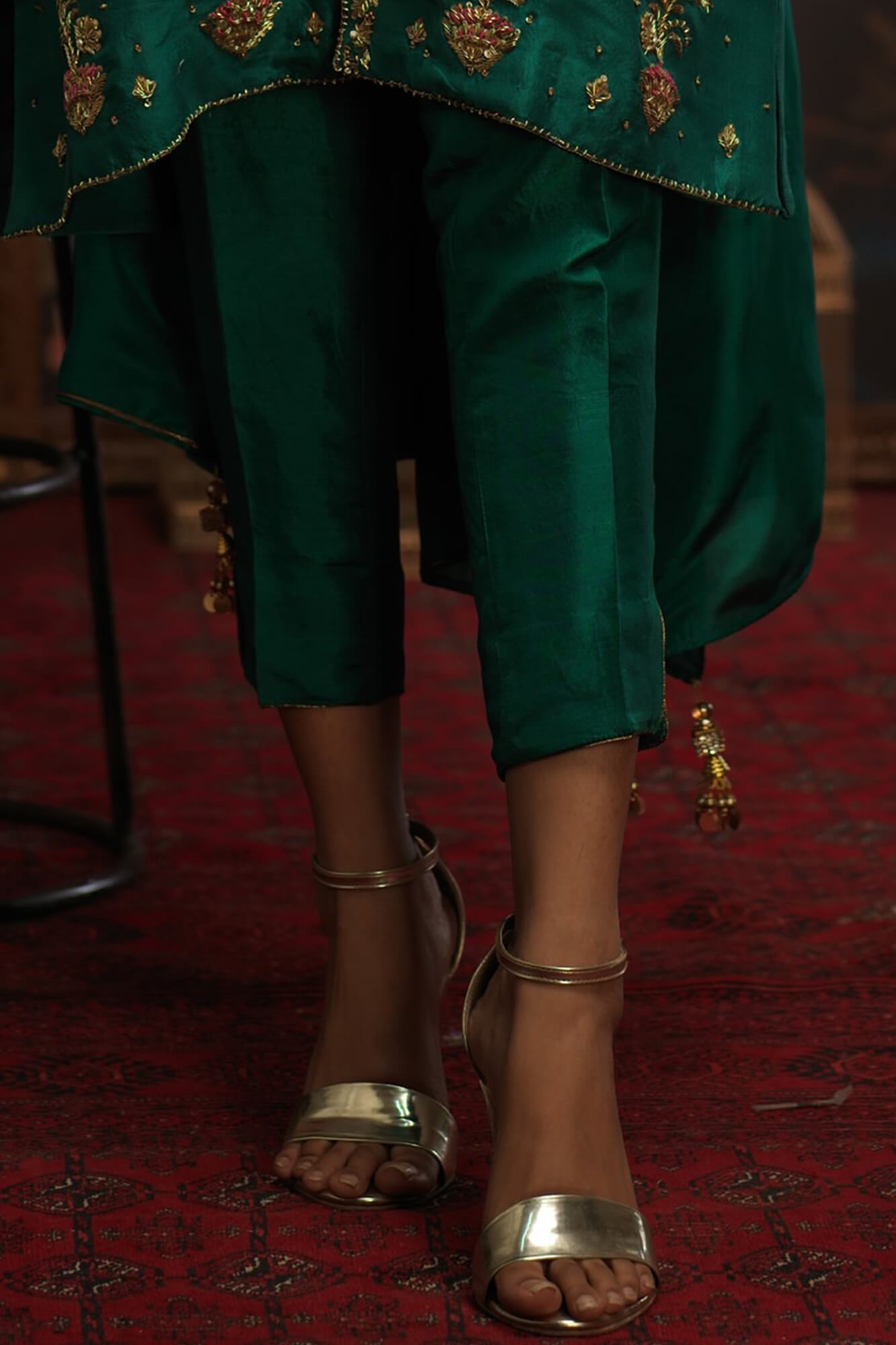 Arzish 2 Seperates By Zaaviay Stitched Tazeen Open Slit Pant