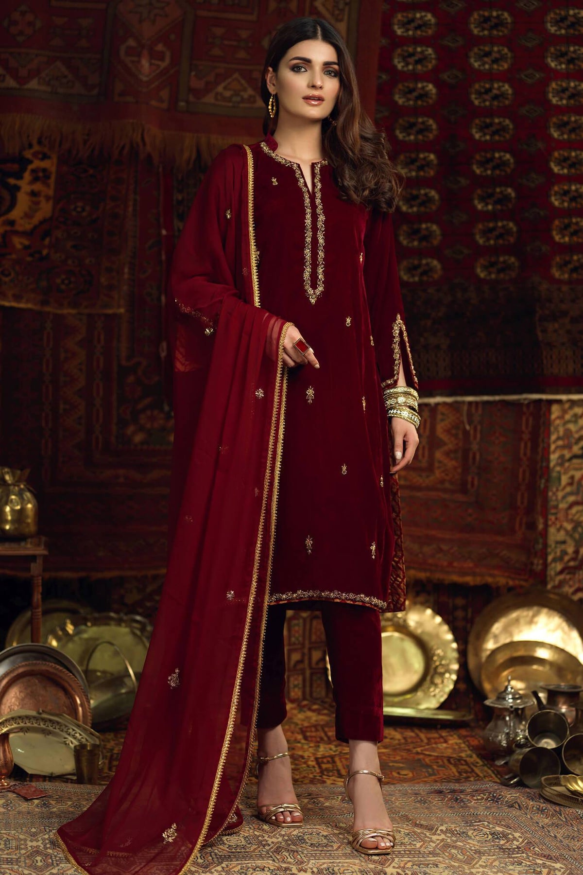 Makhmal By Zaaviay Stitched Daneen (Three Piece)