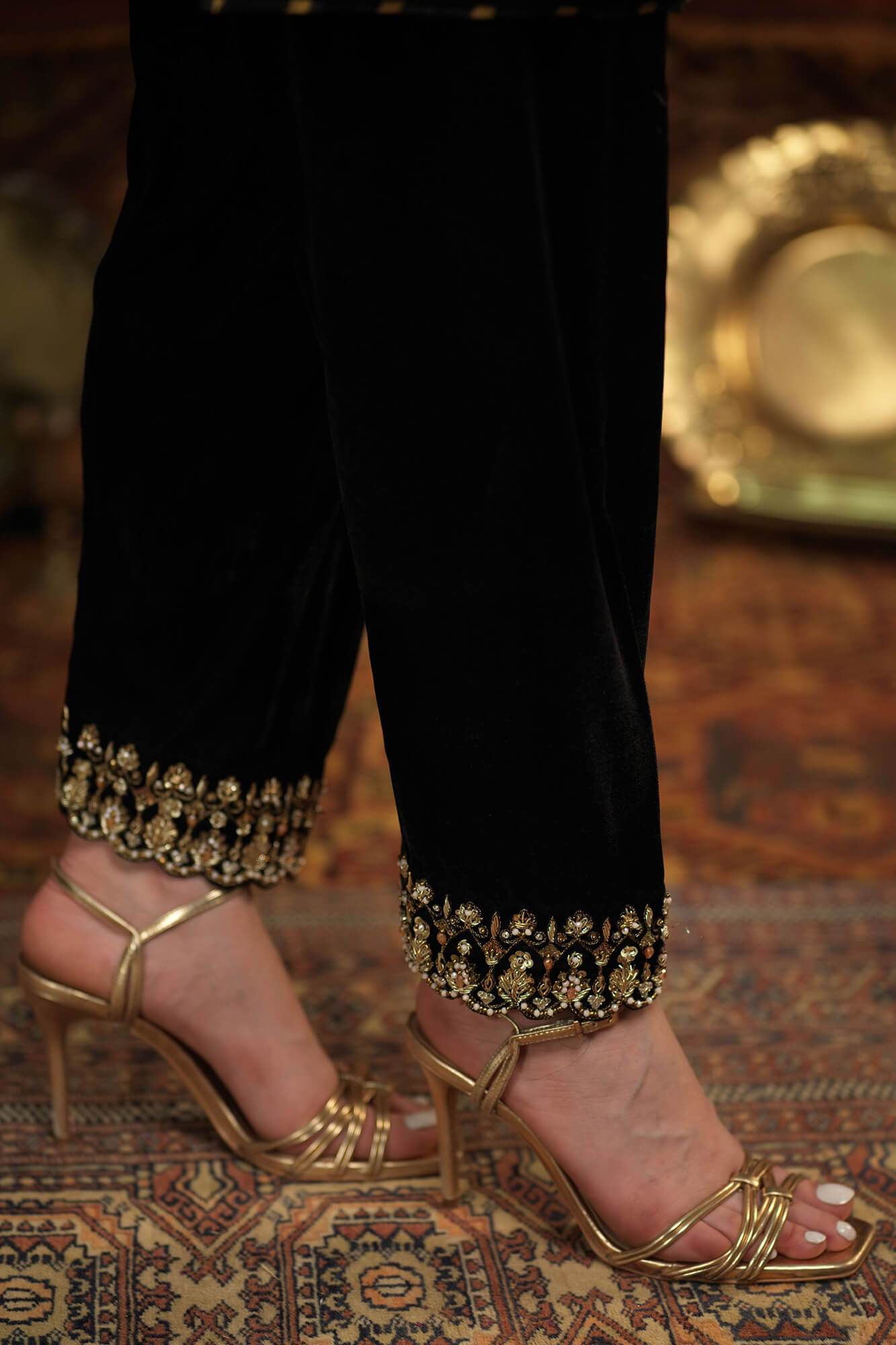 Kahani By Zaaviay Stitched Koel Velvet Shalwar
