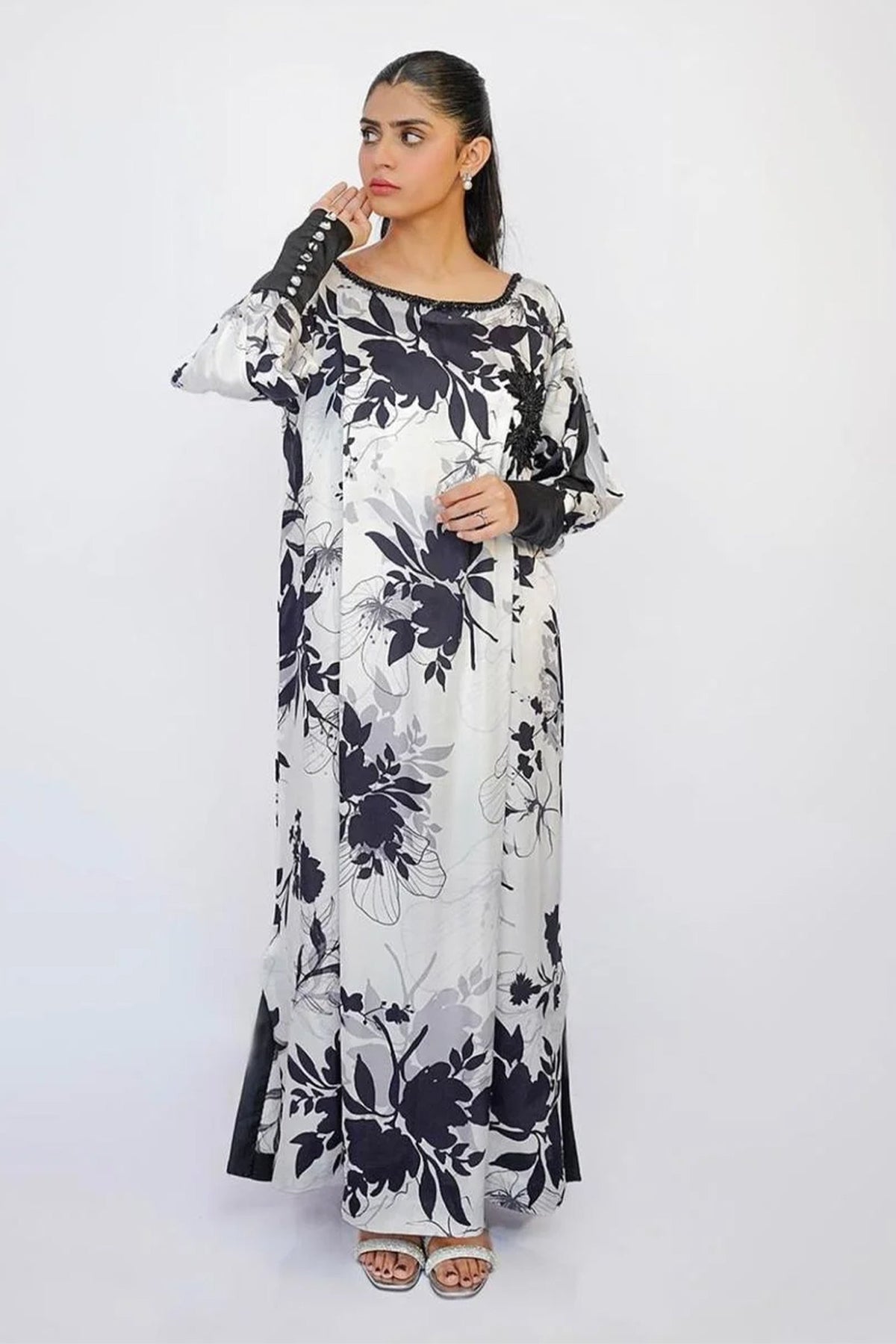 Mariam Malik Stitched Luxury Formals Collection'2025-Luxury Formals - 23