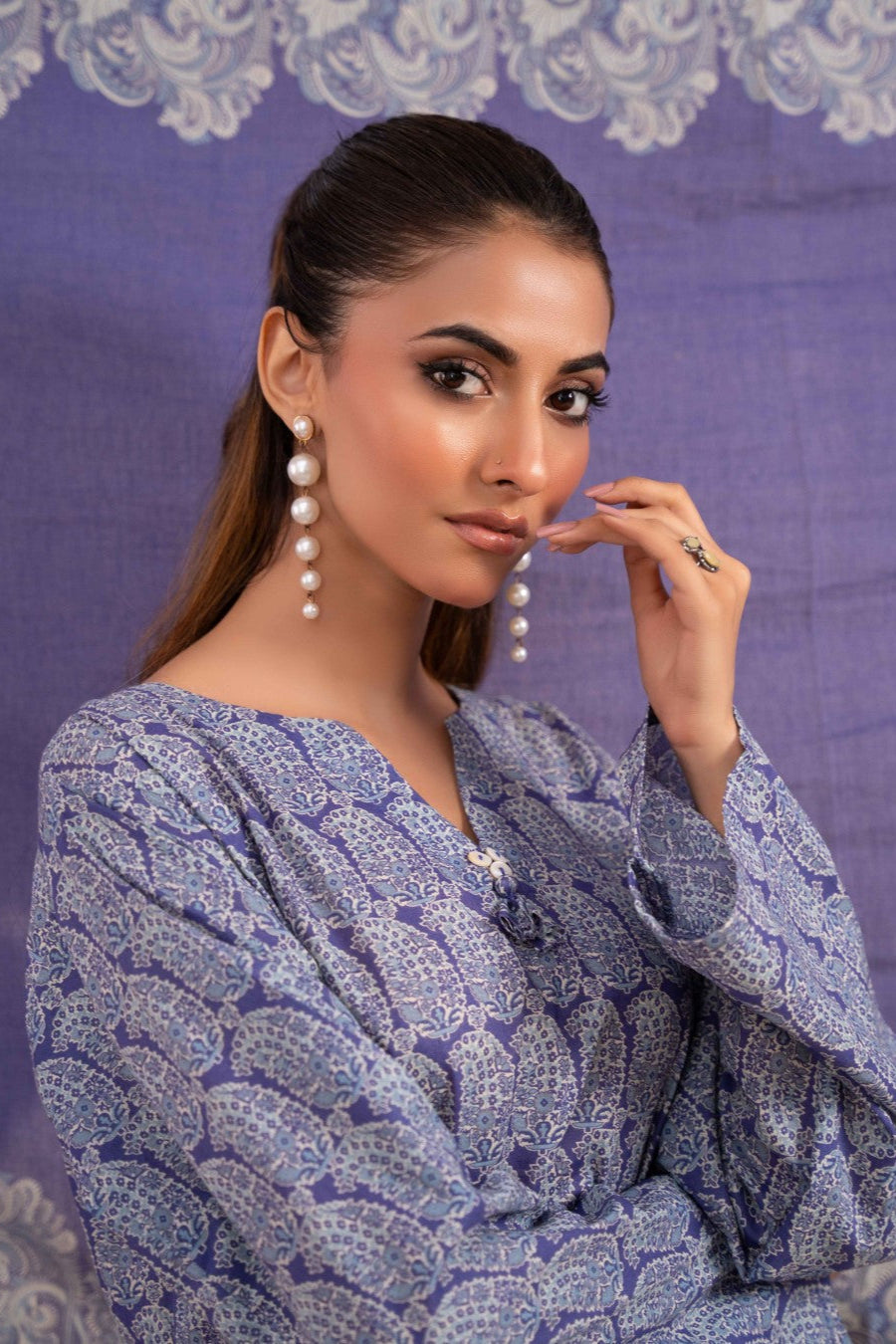 Ayla Studio Stitched PRINTED ESSENTIAL 3 PC - Paisley Passion