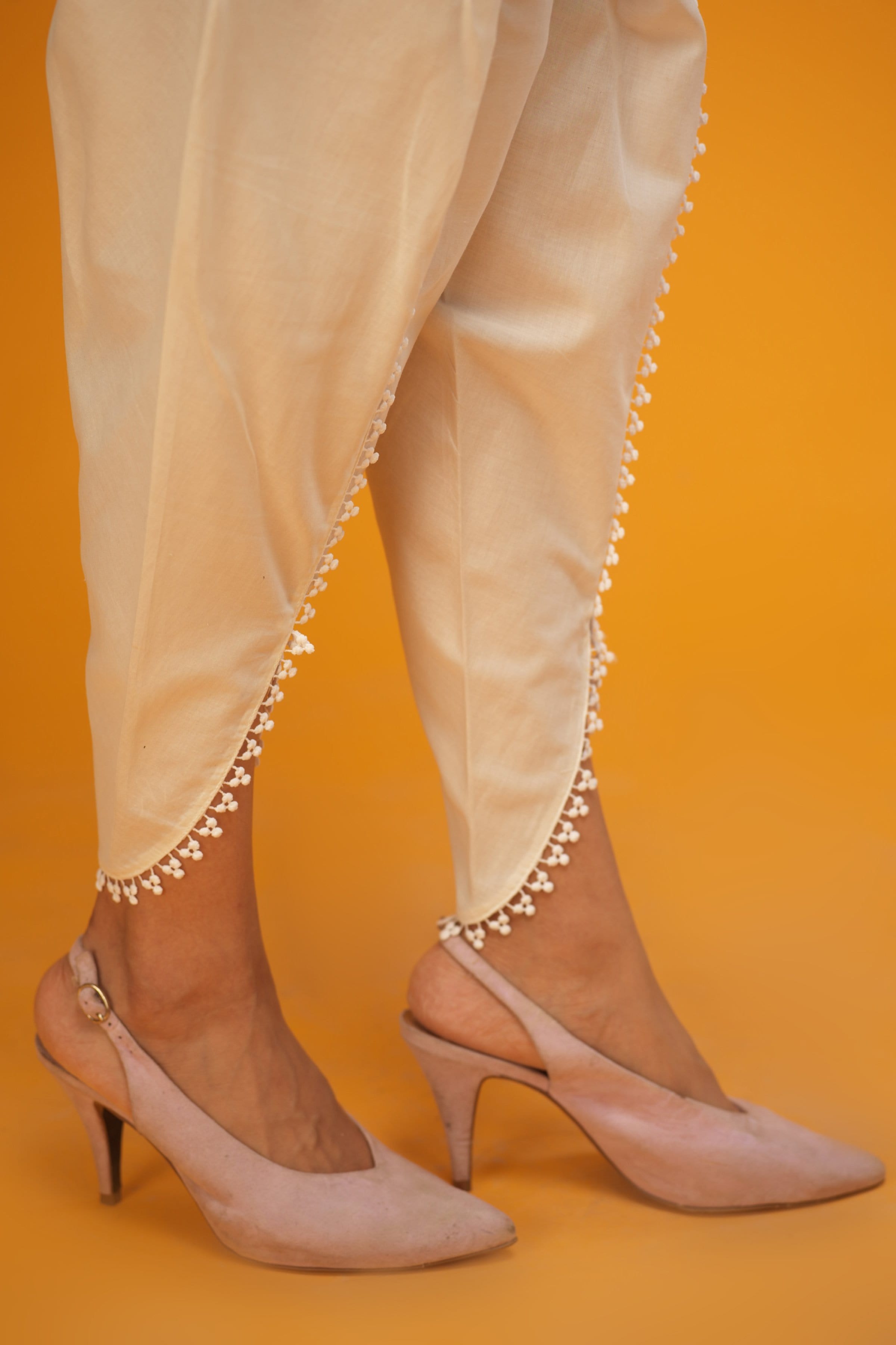 Zaaviay Pret Collection White Tulip Shalwar