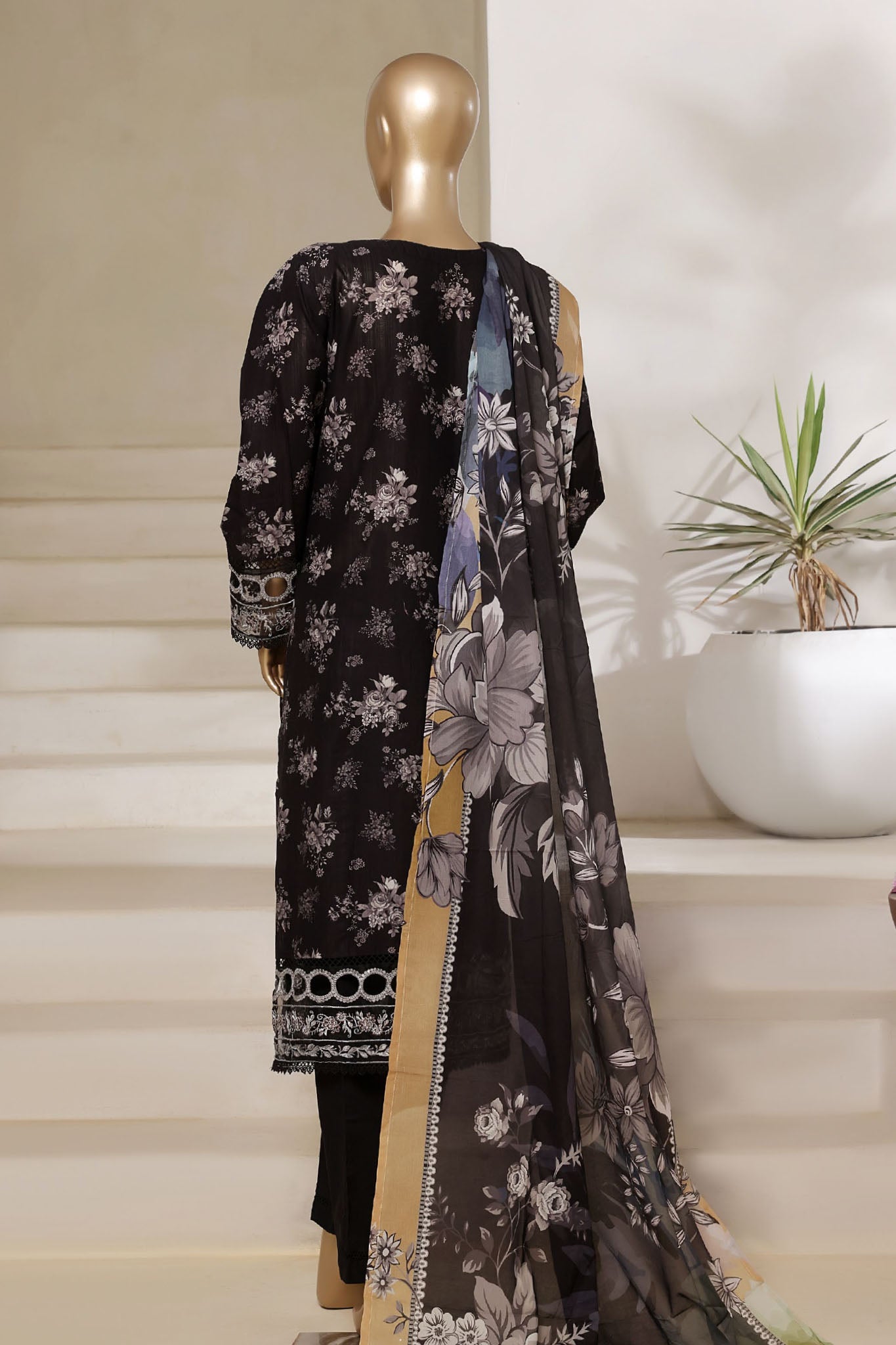 Signature By Sada Bahar Stitched 3 Piece Festive Emb Lawn Vol-02 Collection'2025-PD-210-BLACK
