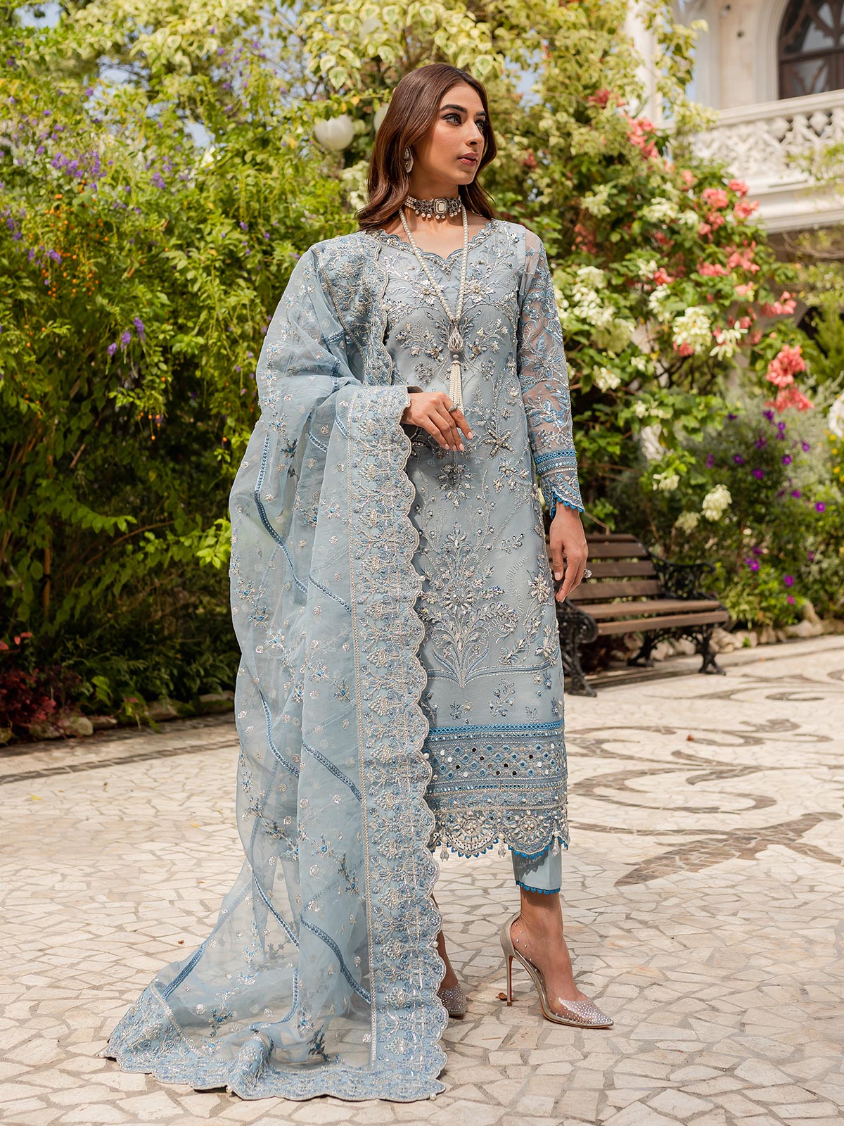 Gulaal Luxury Pret 2022-Estirah GL-LP-V1-02