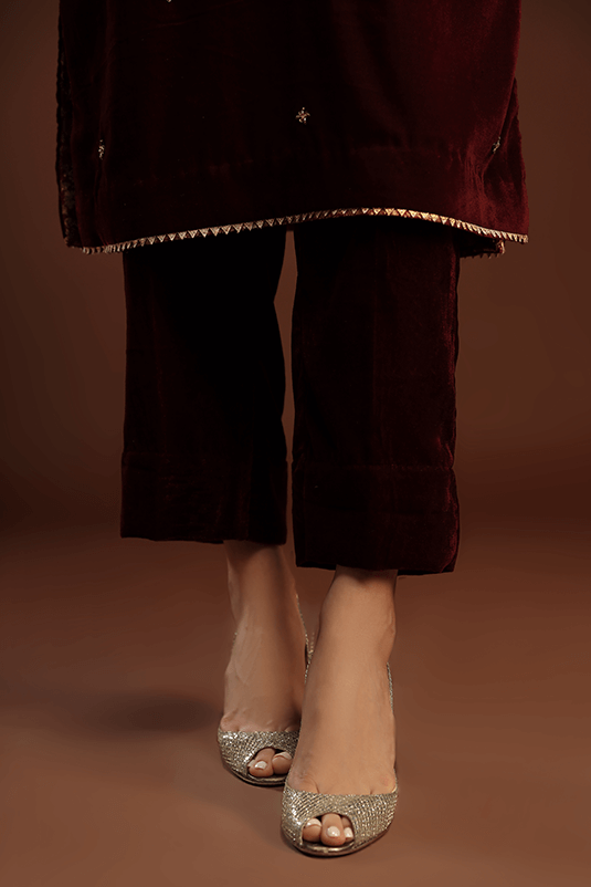 Bagh E Makhmal By Zaaviay Stitched Inza (Three Piece)