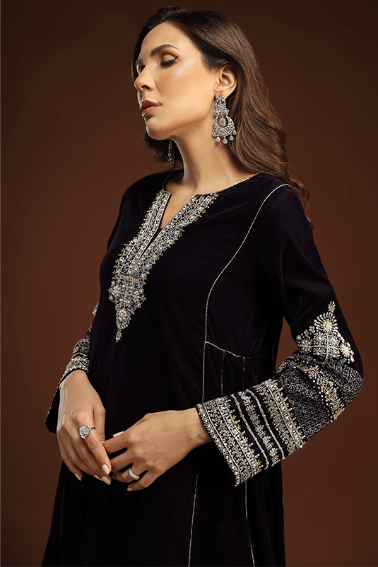 Bagh E Makhmal By Zaaviay Stitched Halima (Three Piece)
