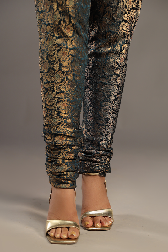 Bagh E Makhmal By Zaaviay Stitched Aysel (Three Piece)