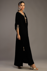 Bagh E Makhmal By Zaaviay Stitched Neha (One Piece)