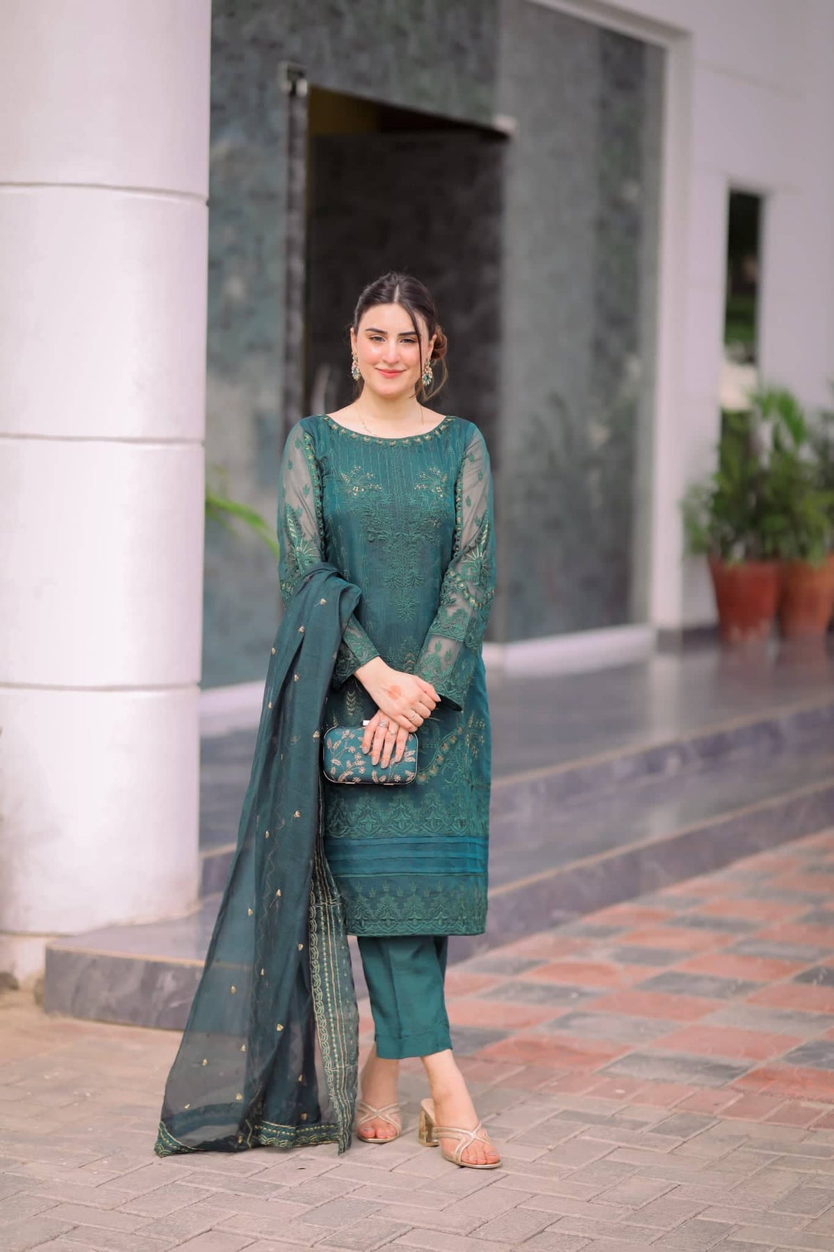 Raahi by Panache Apparel Stitched Collection-Maya Aaniat