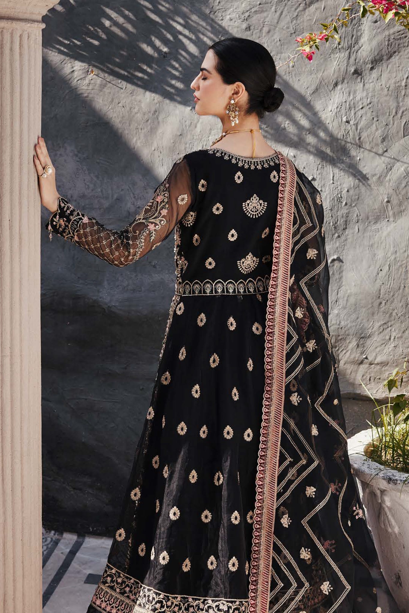 Nawabzadi By Emaan Adeel Unstitched 3 Piece Luxury Festive Formals Collection'2024-03-Maanvi