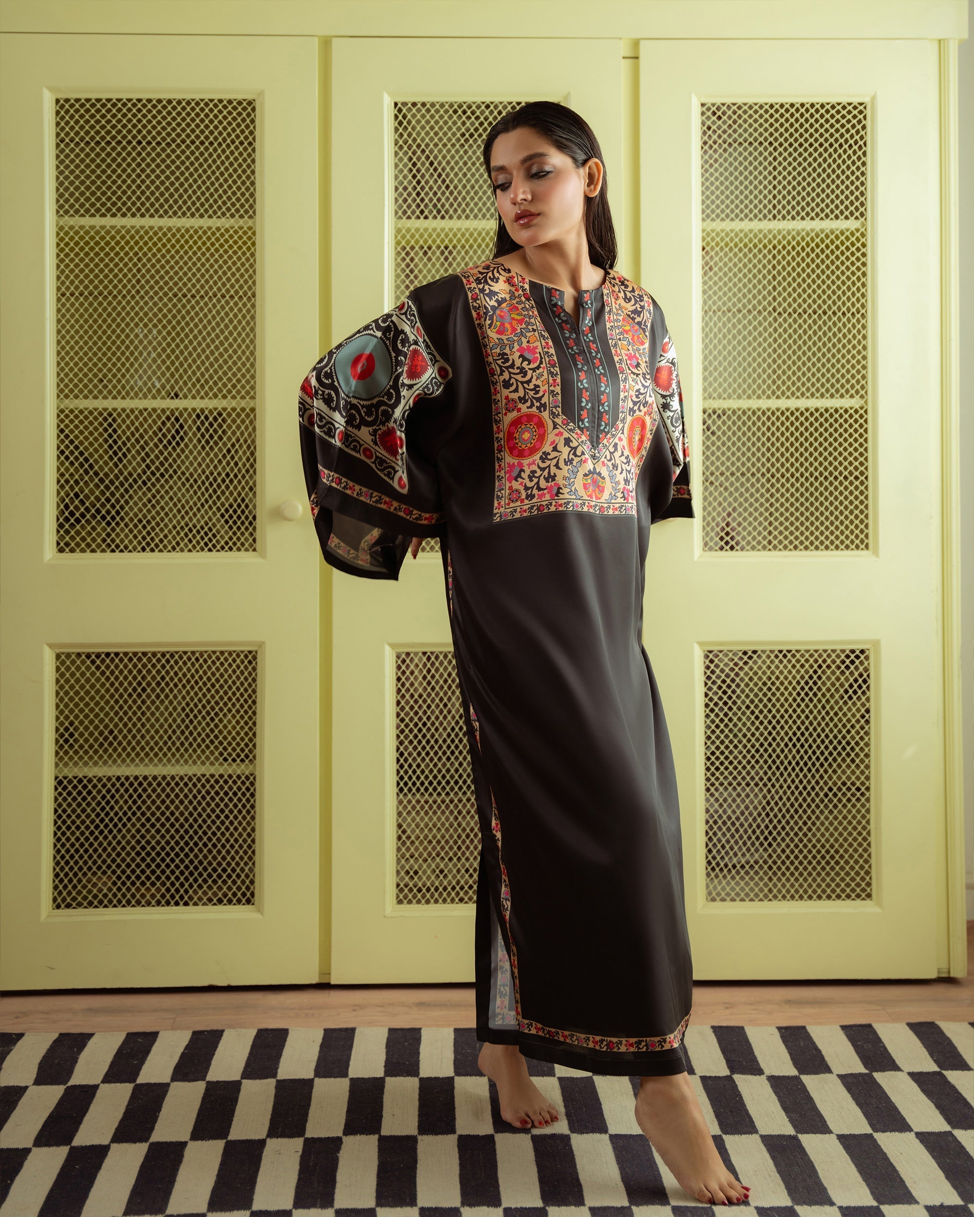 Qariney Stitched 2 Piece Silk Collection-Dilara