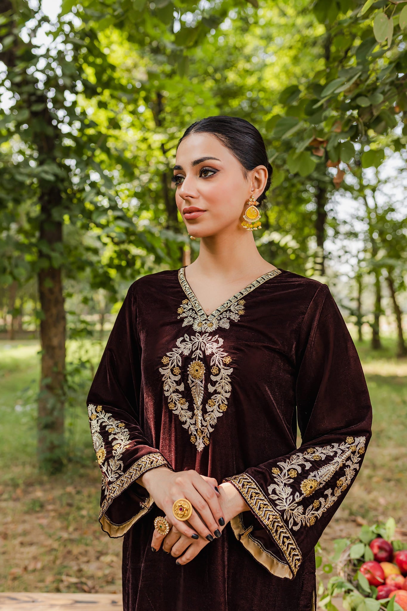 Panache Apparel Stitched Velvet Collection-Ladaan