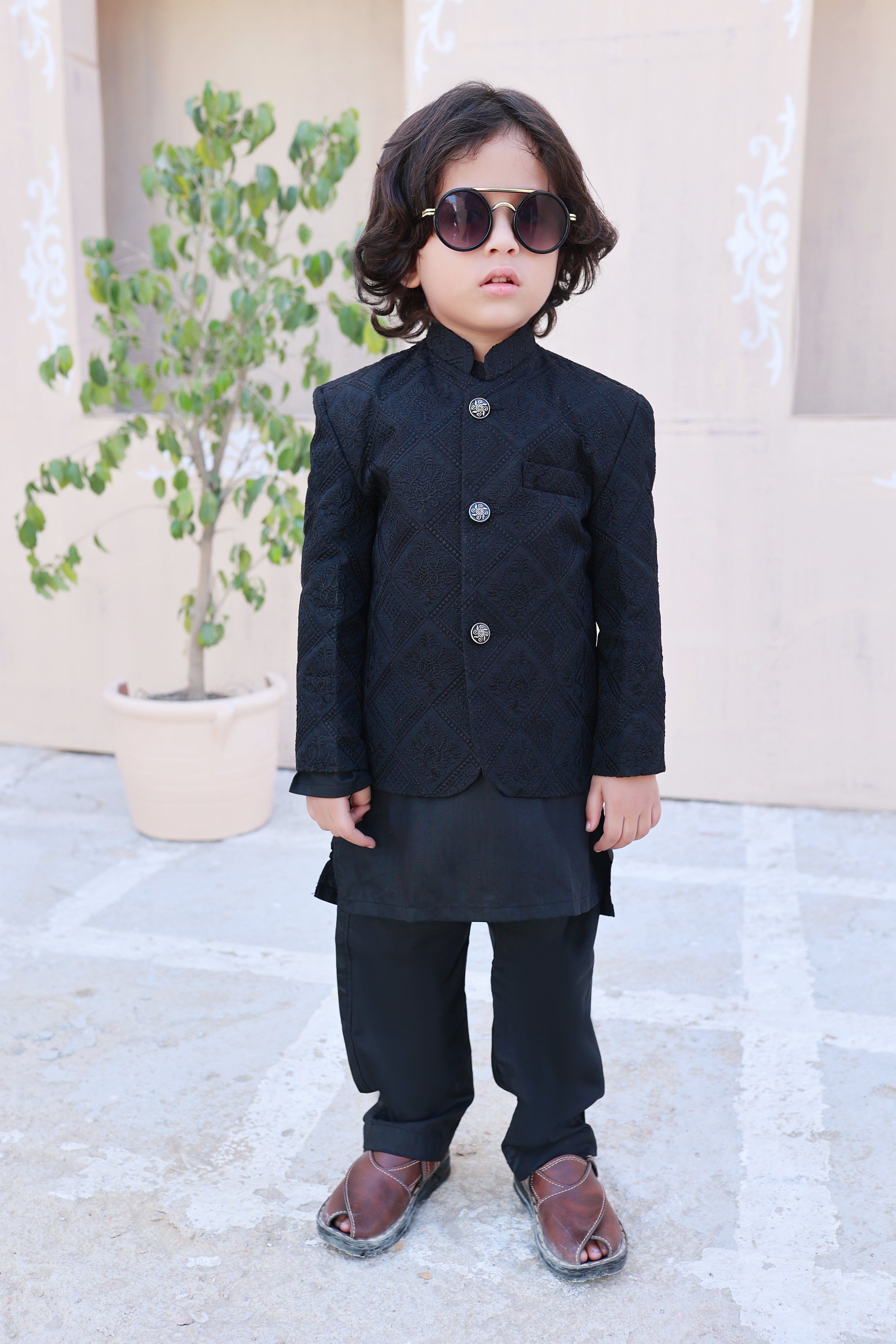 Hassanjee x Shomi