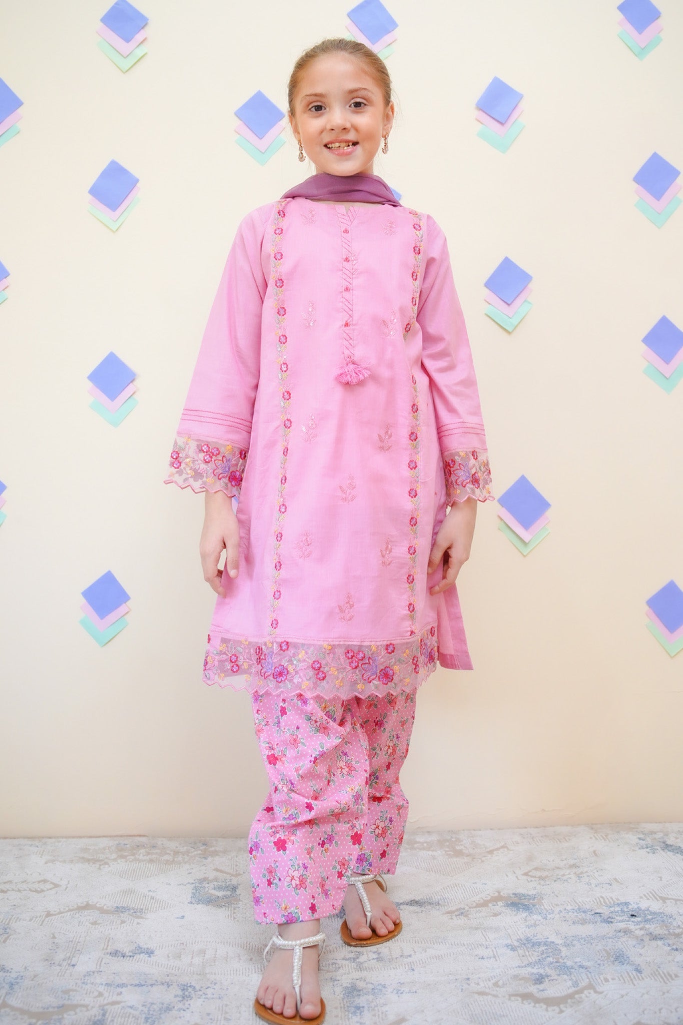 Shanzey Stitched 3 Piece Emb Lawn Farshi Edit Collection'2025-SHK-4434