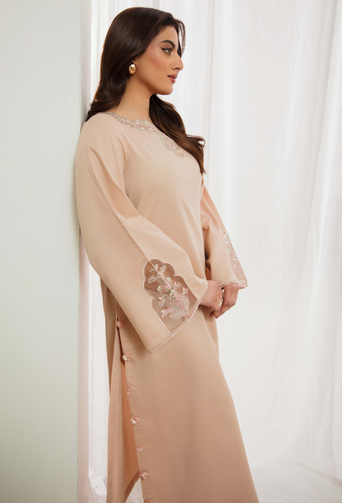 Ayra By Humdum Stitched 2 Piece Emb Lawn Collection-D-04