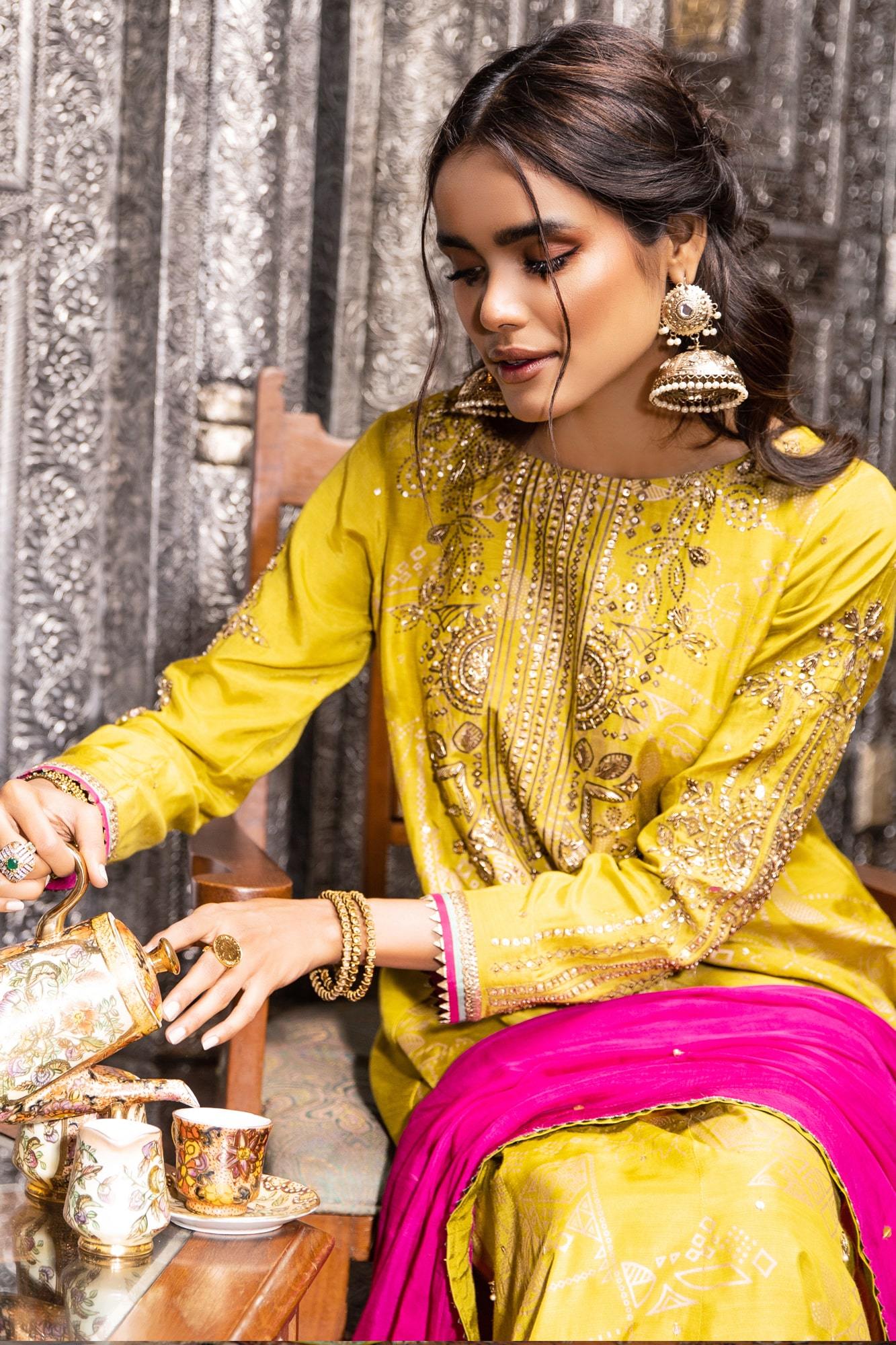 Zaaviay Eid Edit Stitched Dhaani (Three Piece)