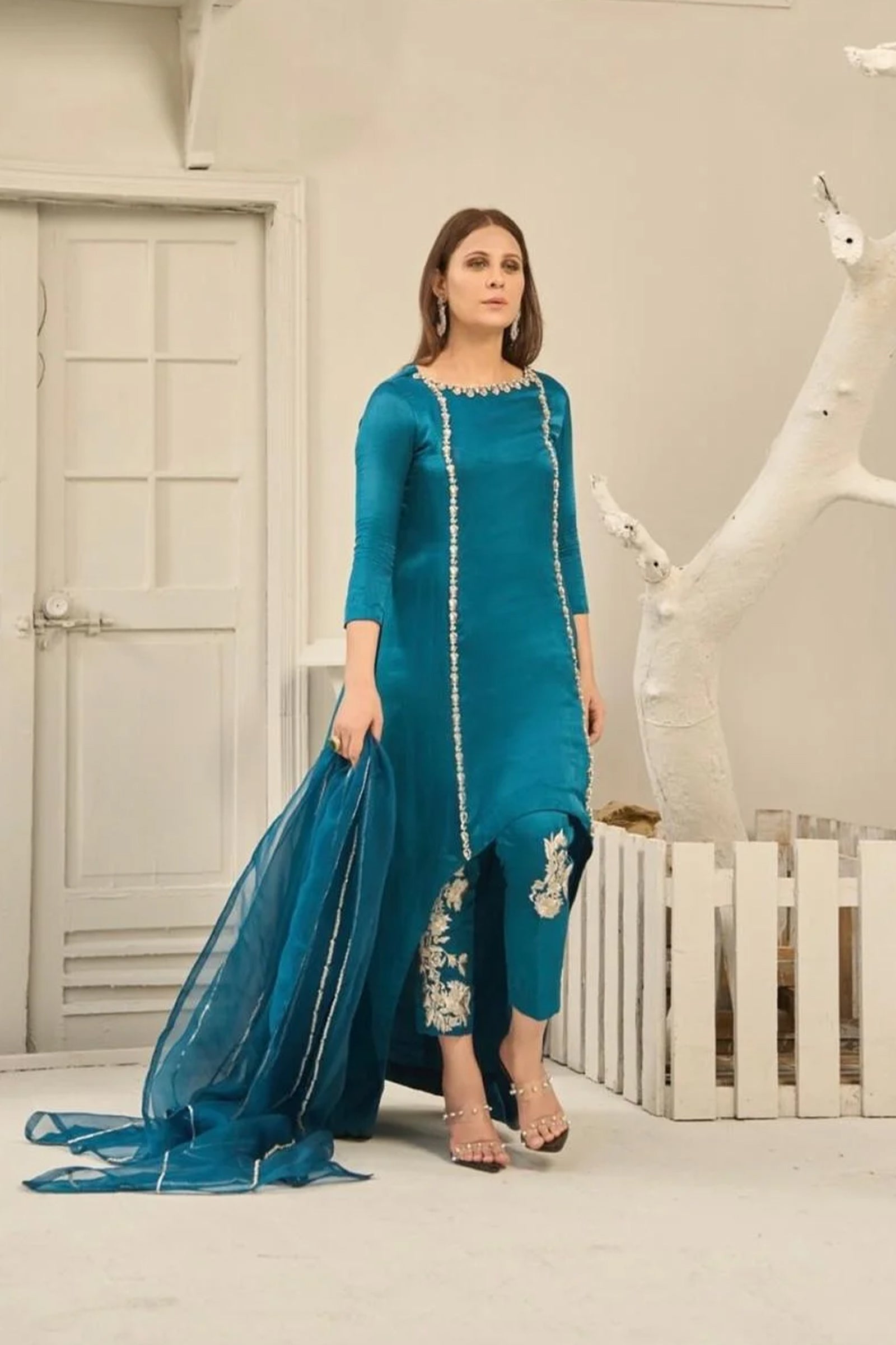 Mariam Malik Stitched Luxury Formals Collection'2025-Luxury Formals - 15